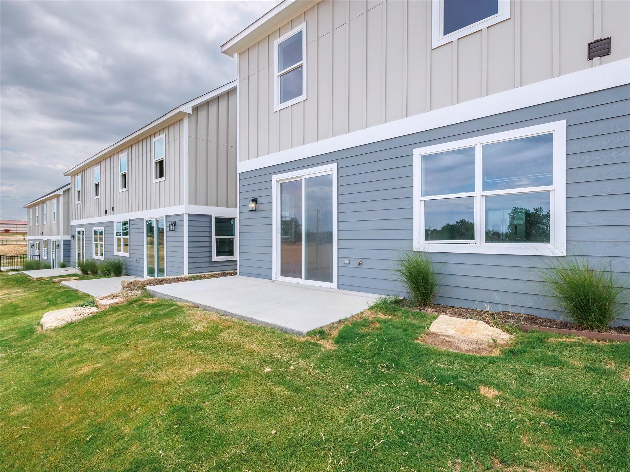 main property photo 34