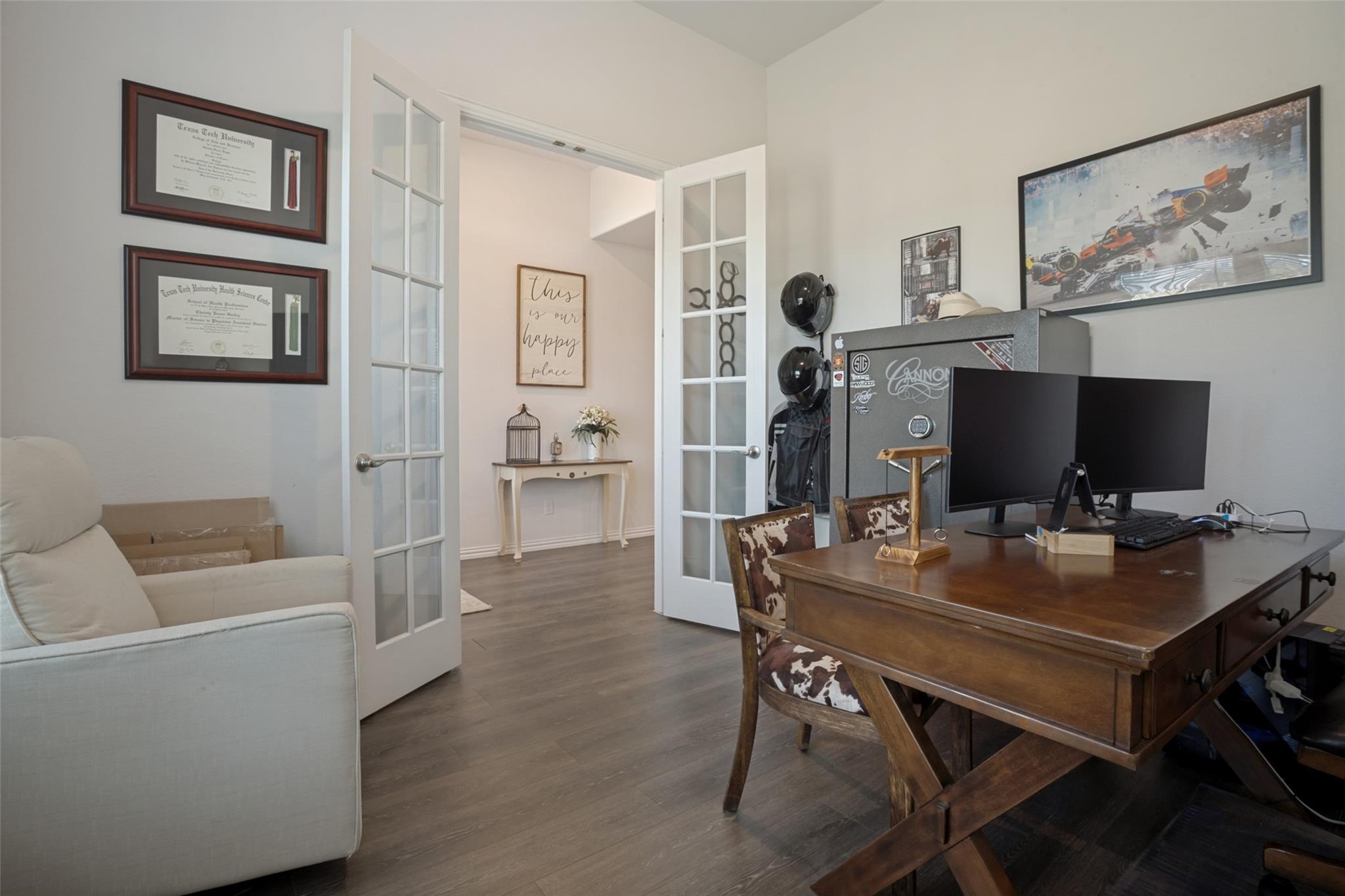 main property photo 3