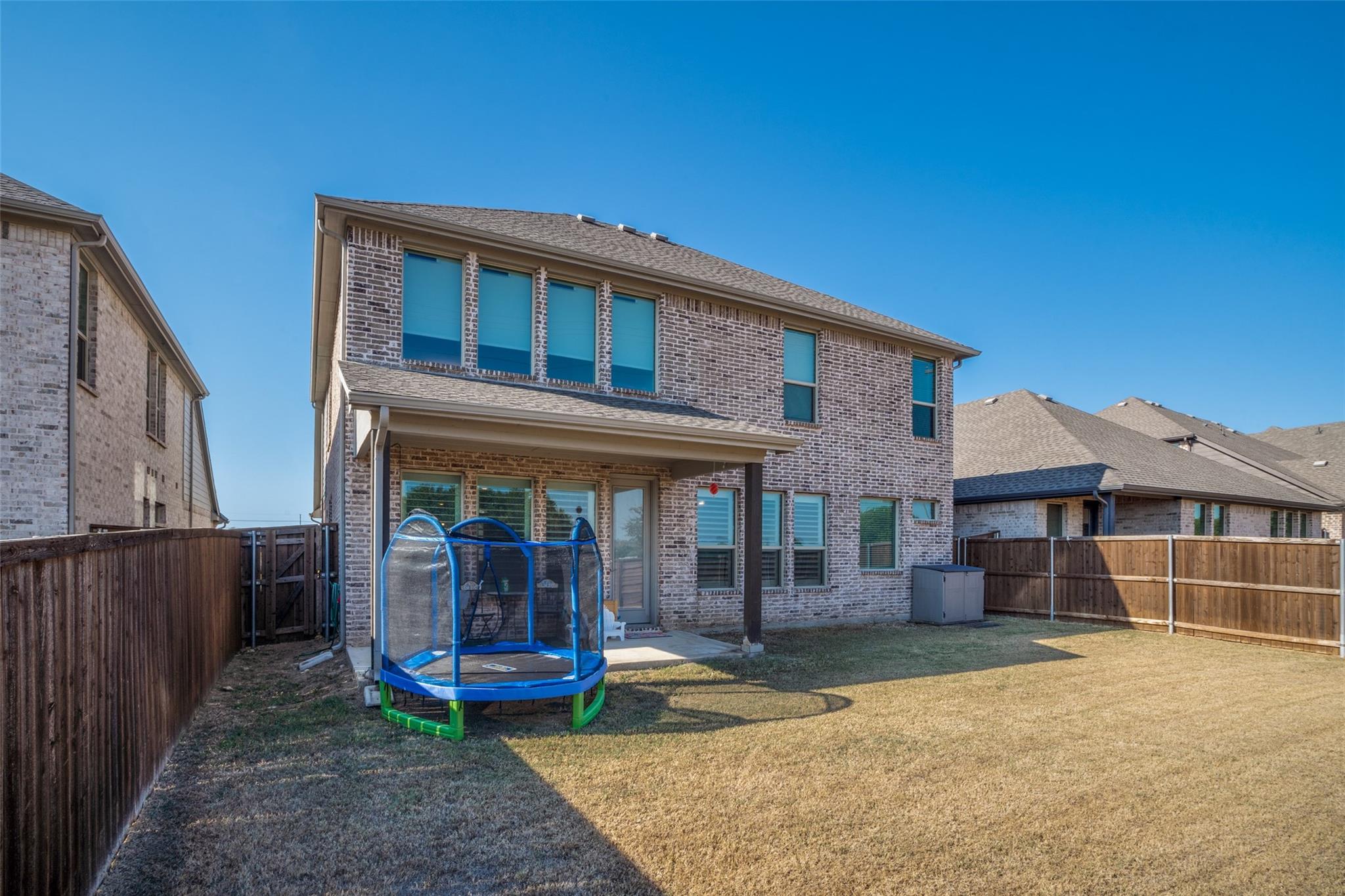 main property photo 34