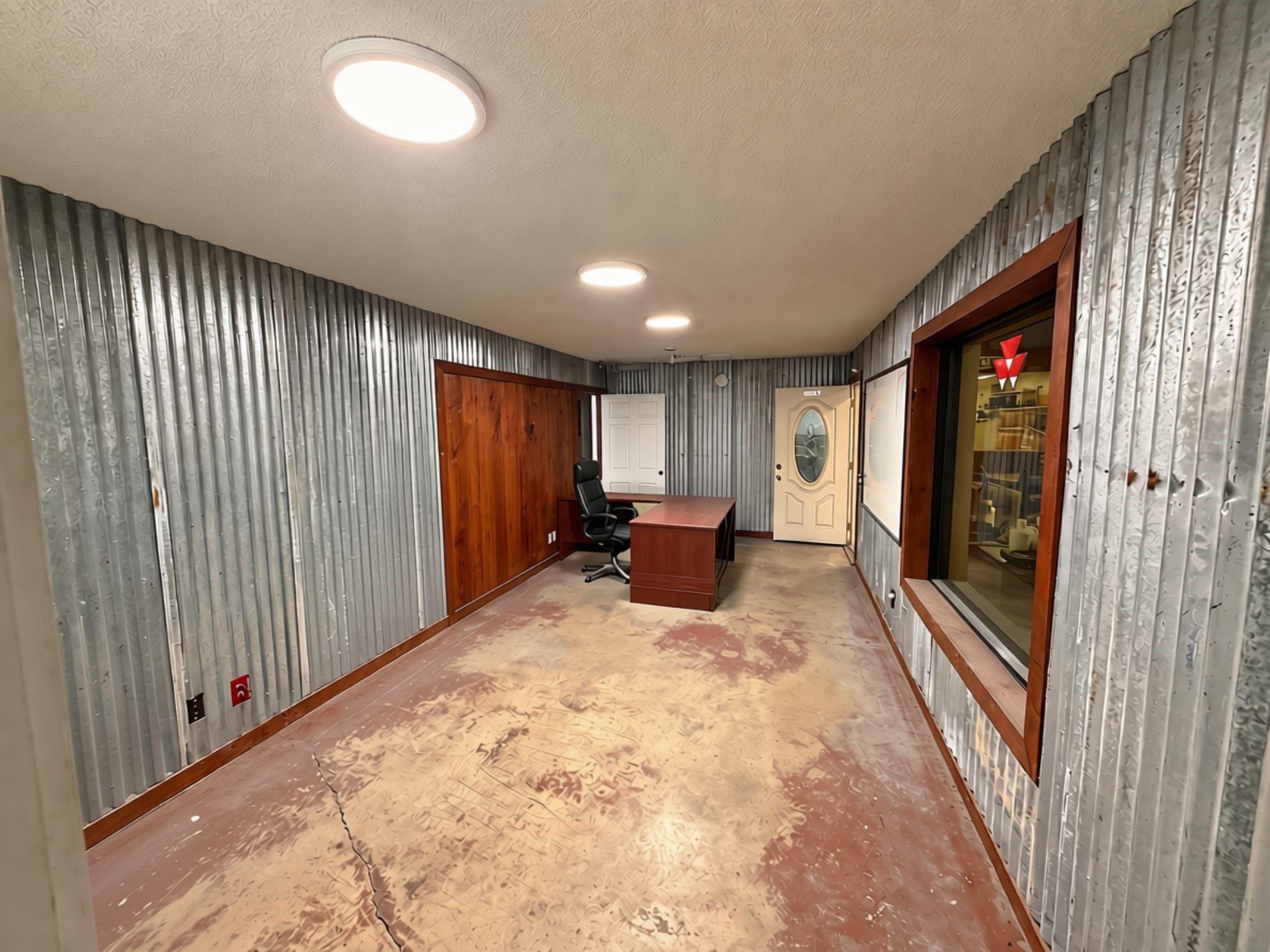 main property photo 8