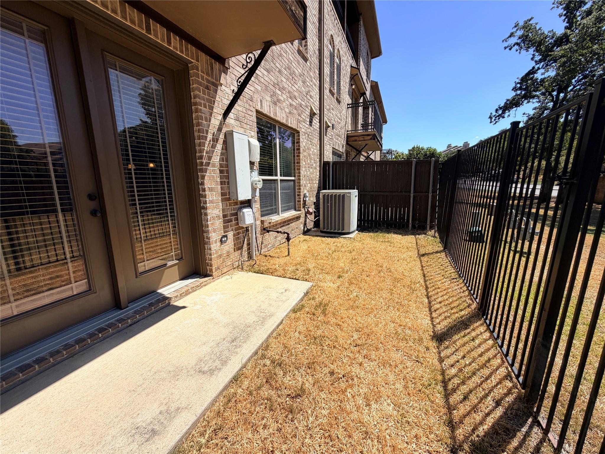 main property photo 21