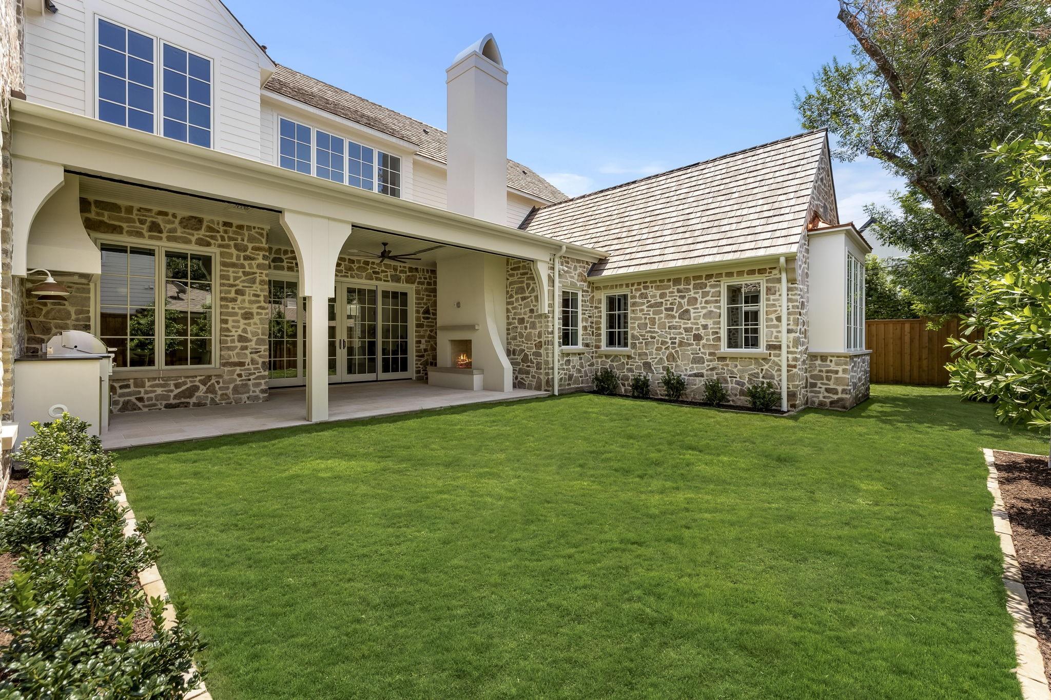 main property photo 33