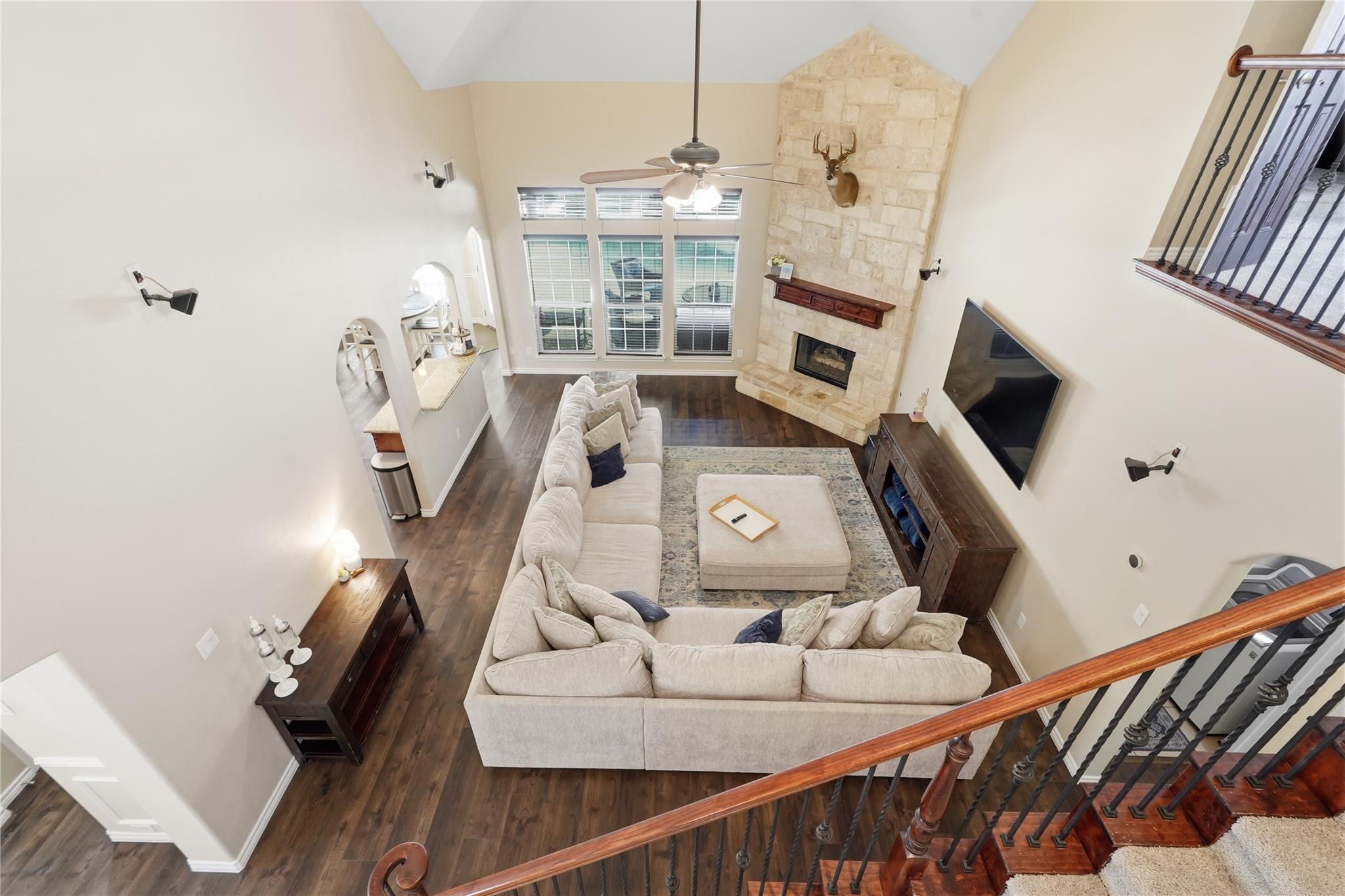 main property photo 25