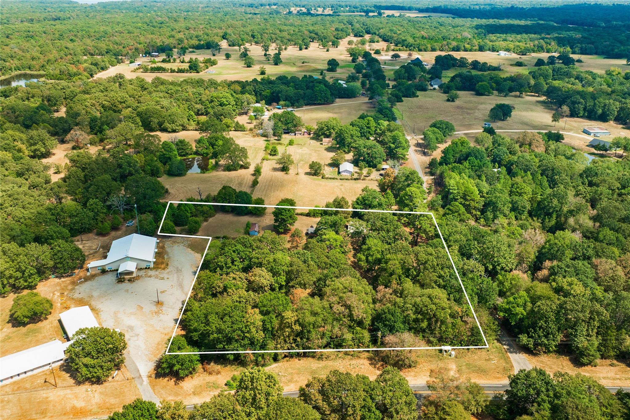 main property photo 24