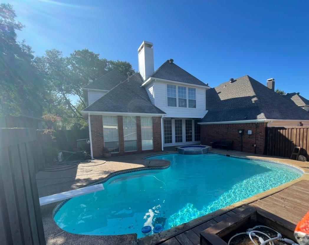 main property photo 25