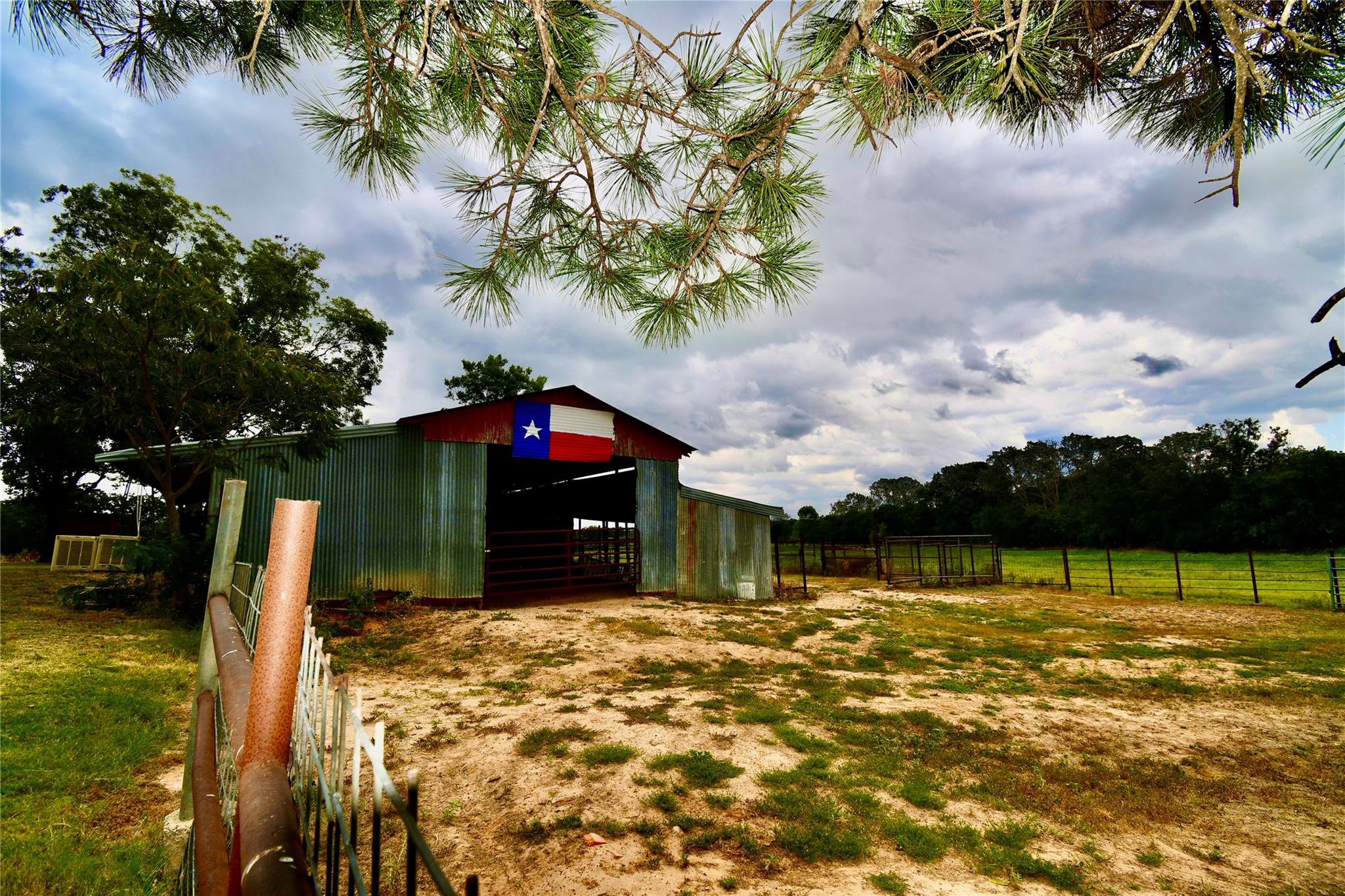 main property photo 24