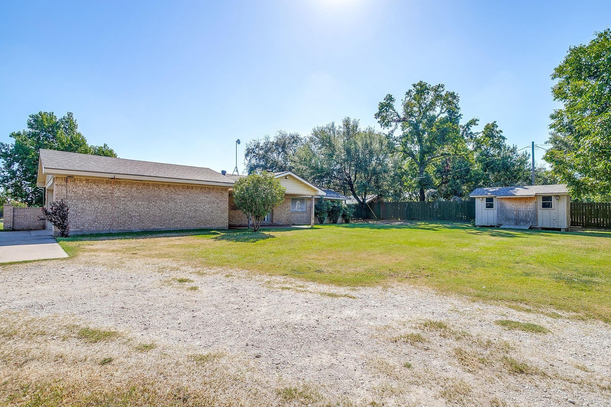main property photo 36
