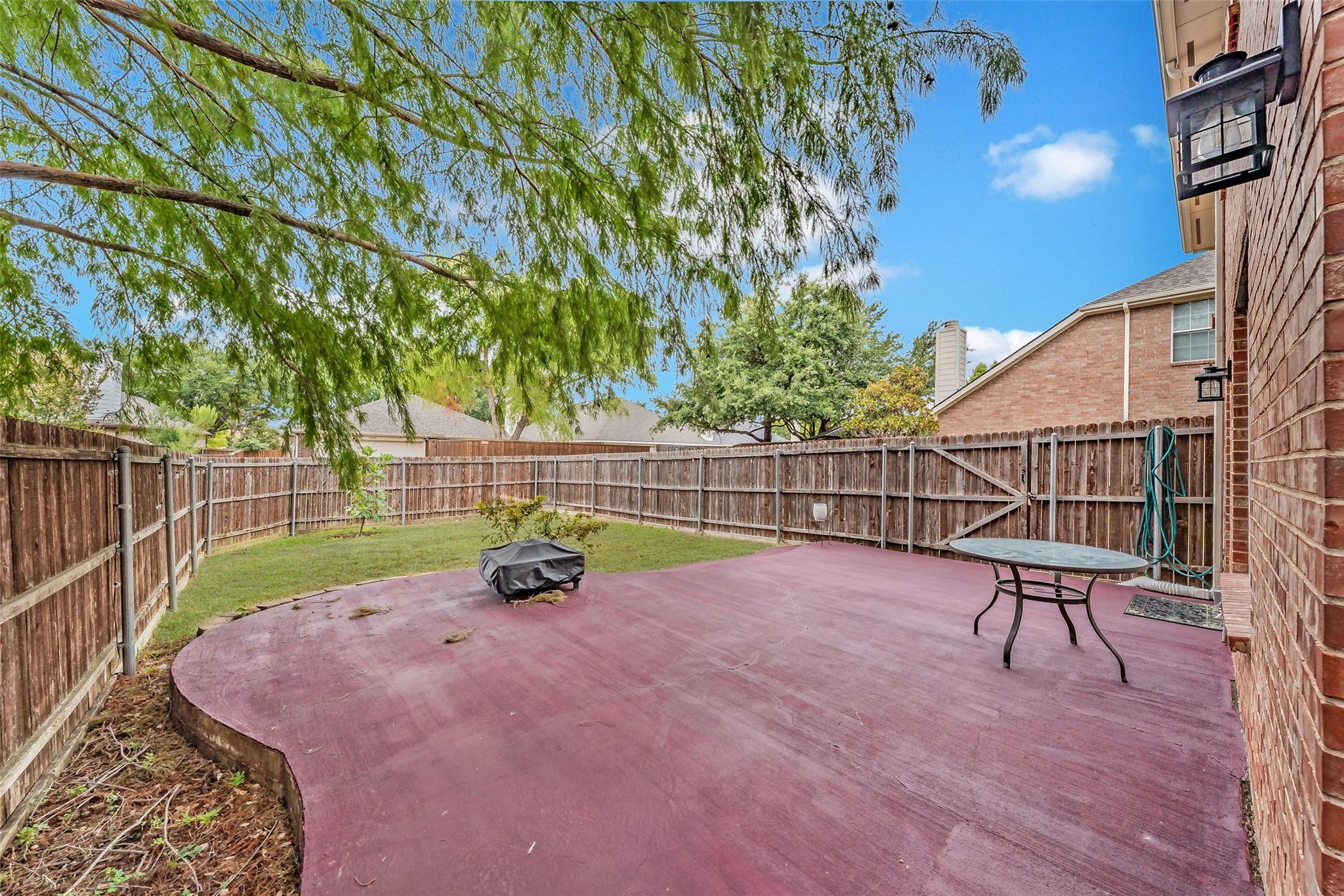 main property photo 29