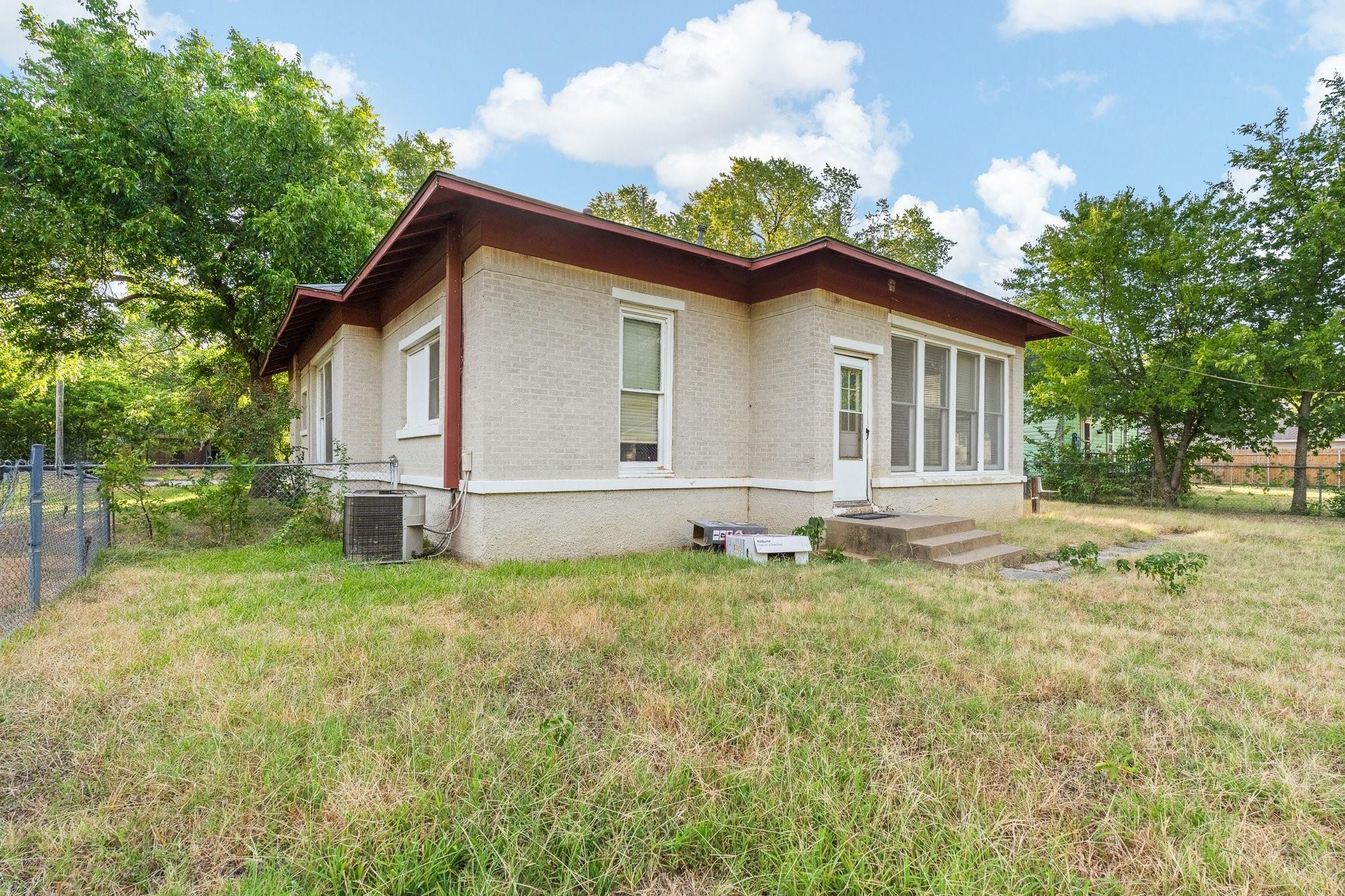 main property photo 26