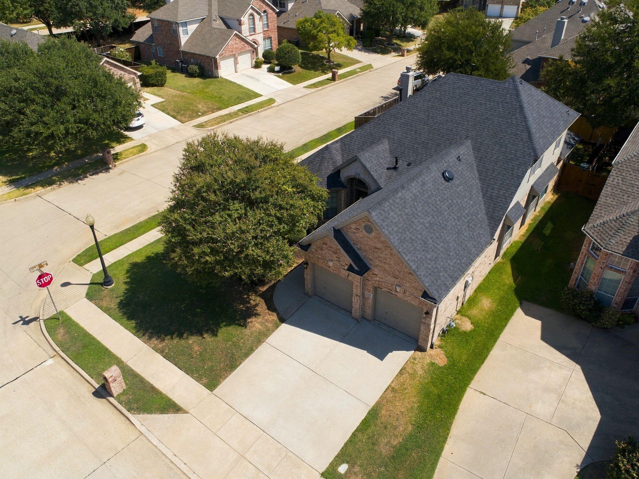 main property photo 33