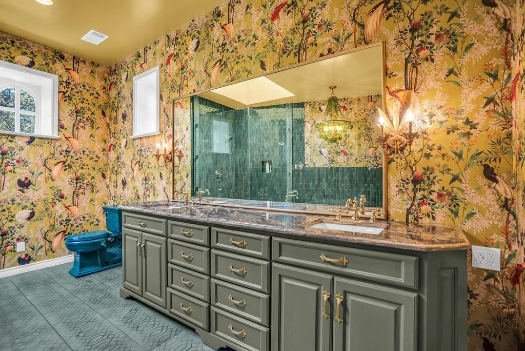 main property photo 22