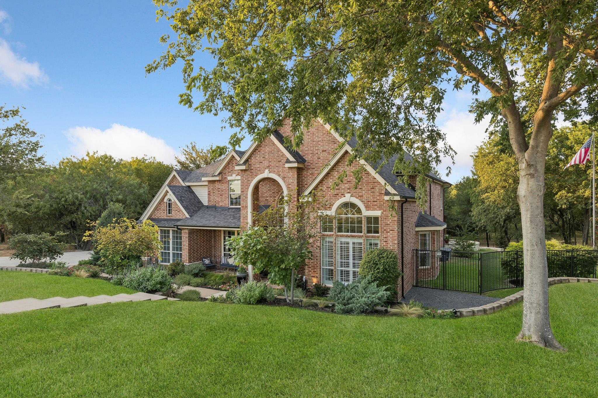 main property photo 2