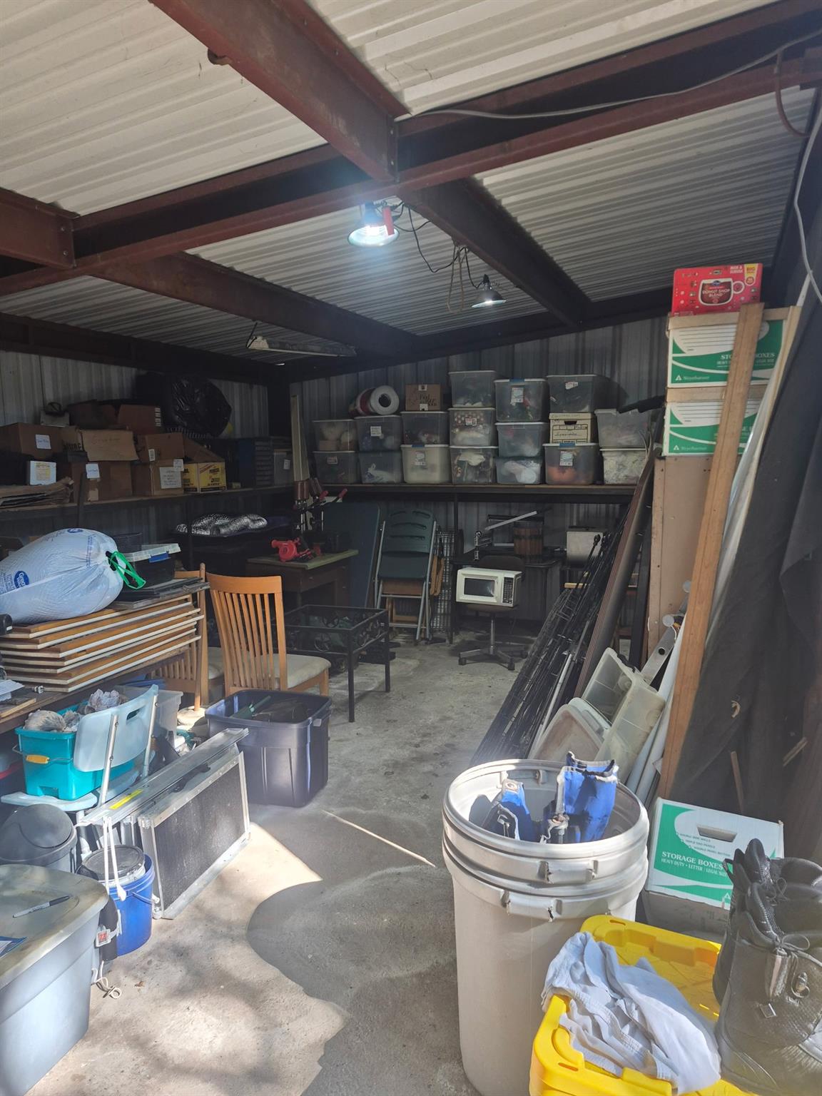 main property photo 20