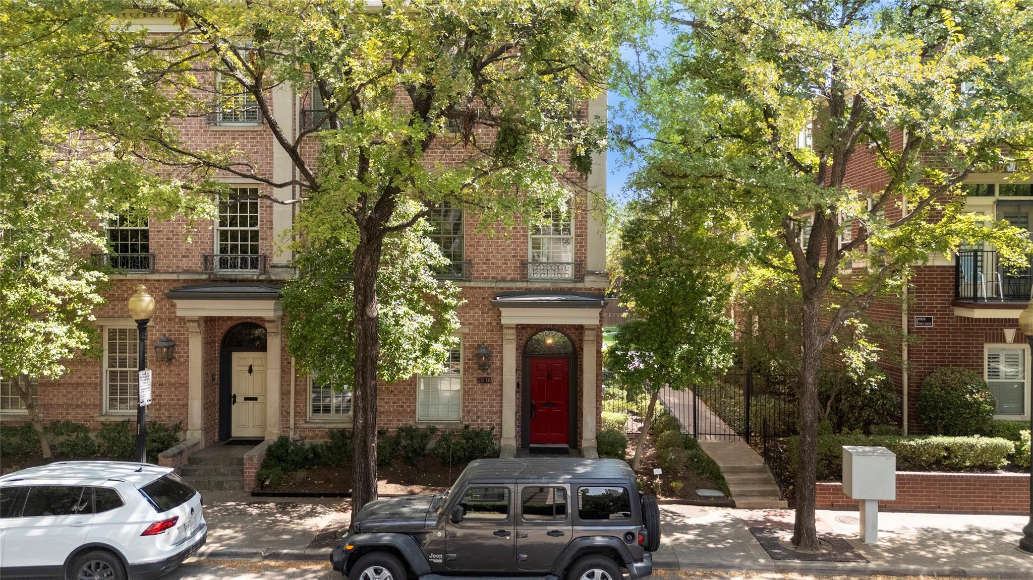 main property photo 23