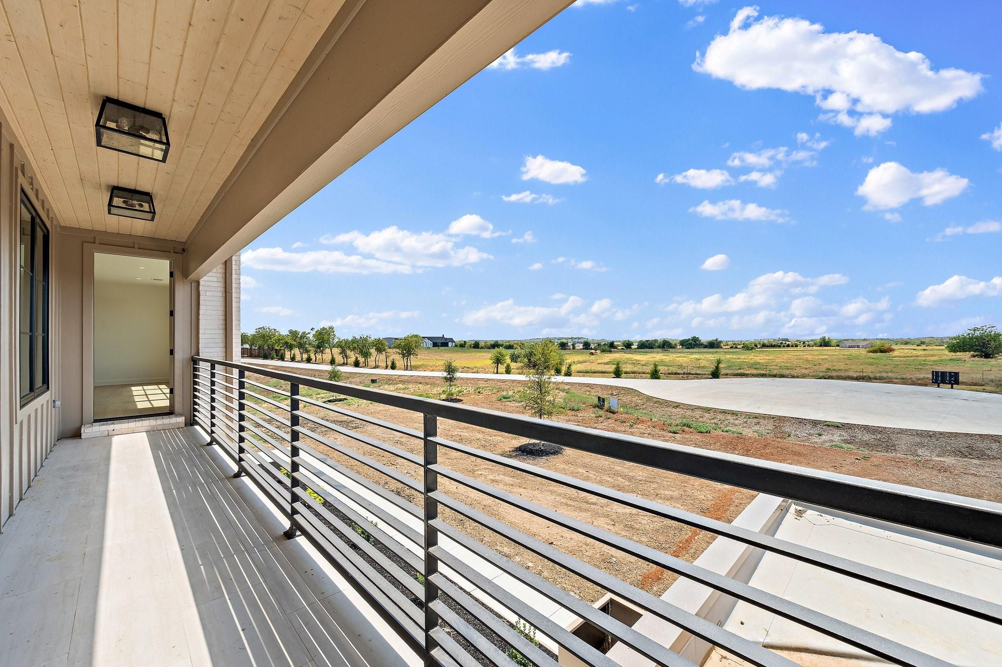 main property photo 32