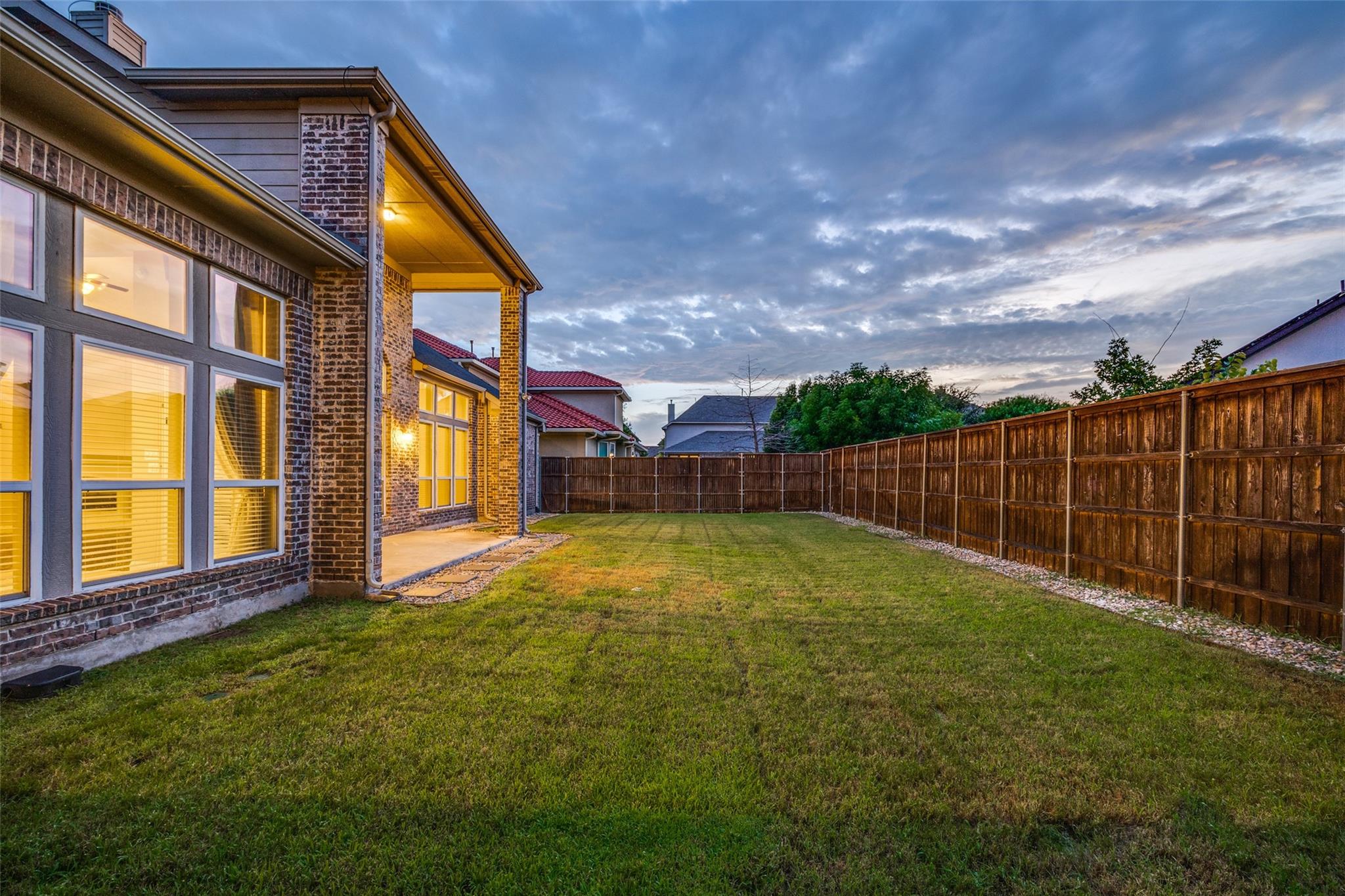 main property photo 34