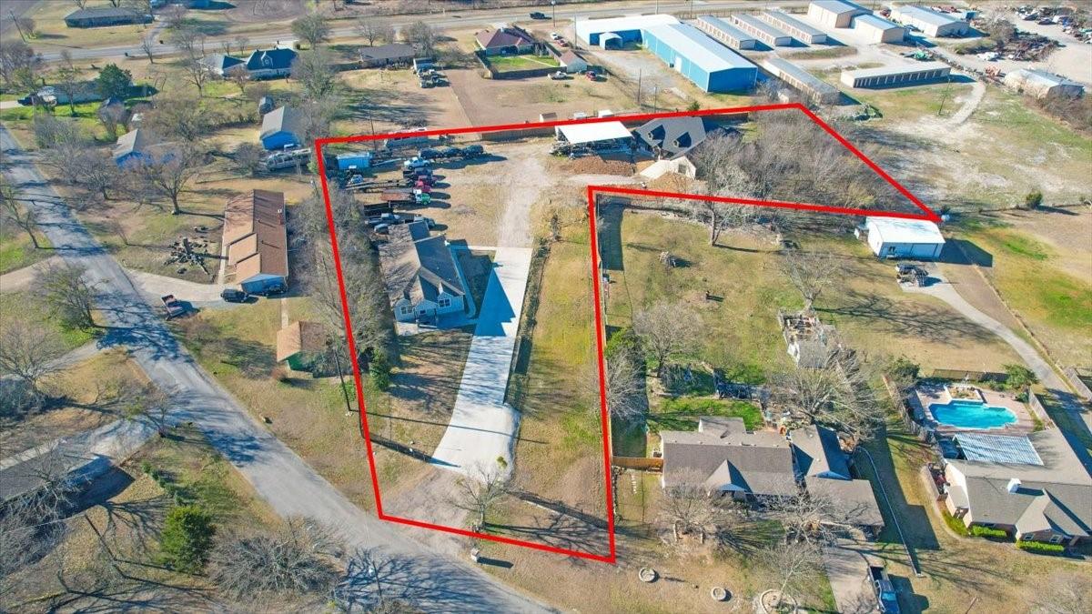 main property photo 8