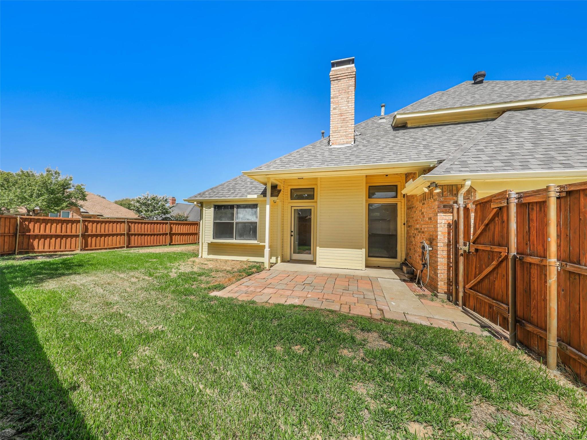 main property photo 34