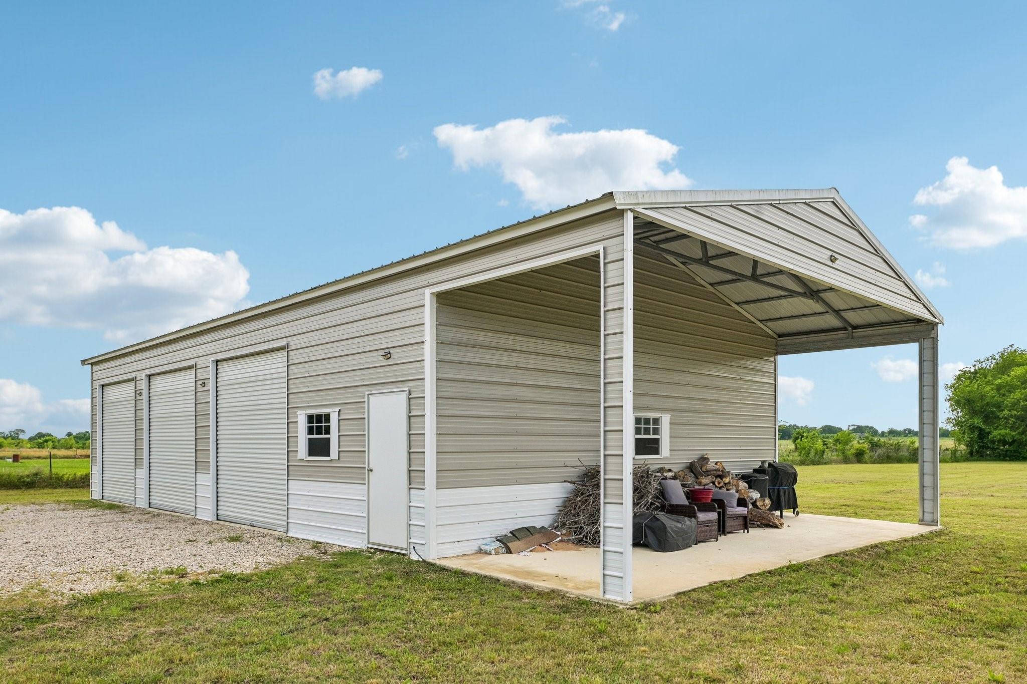 main property photo 34