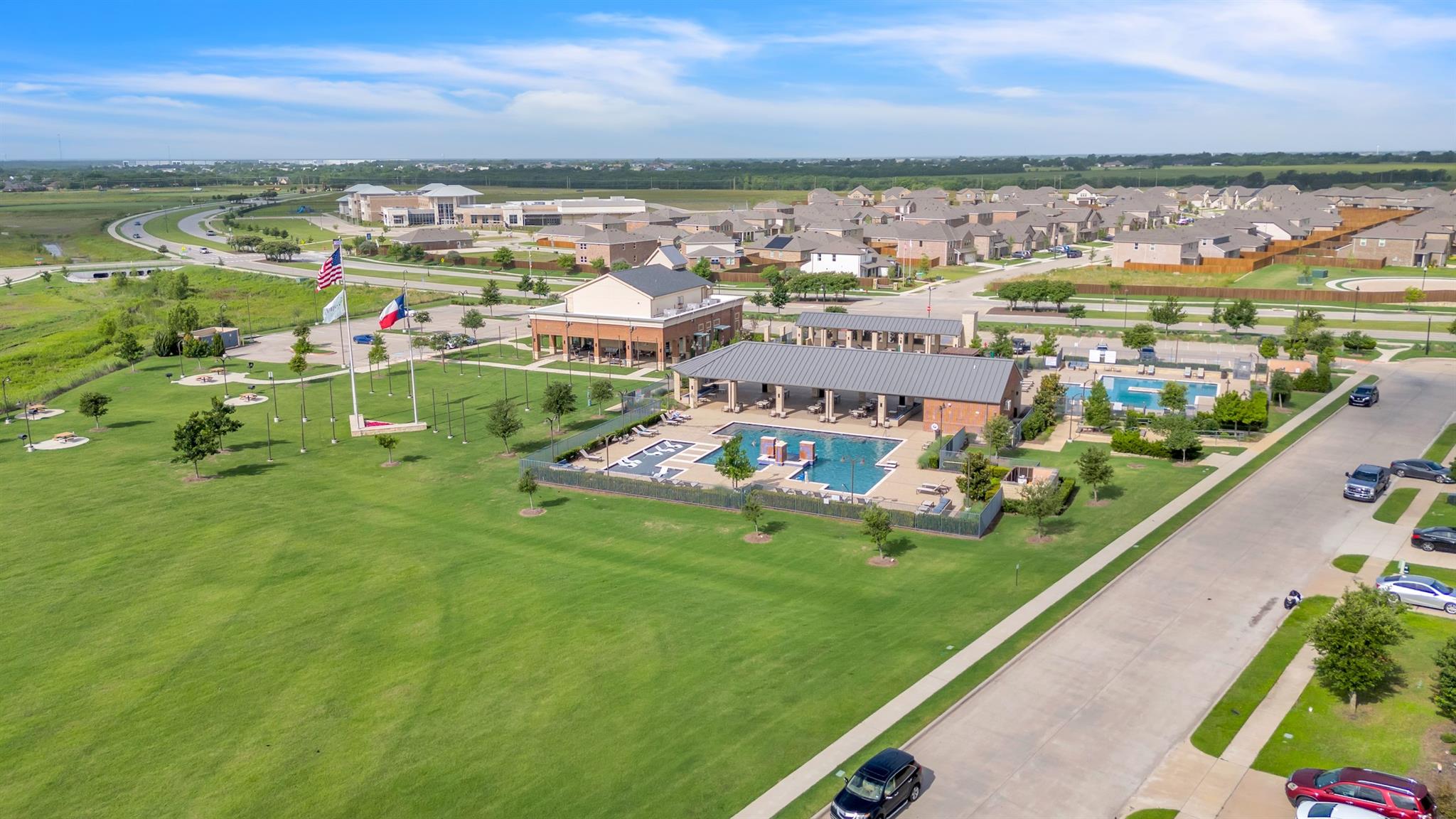 main property photo 35