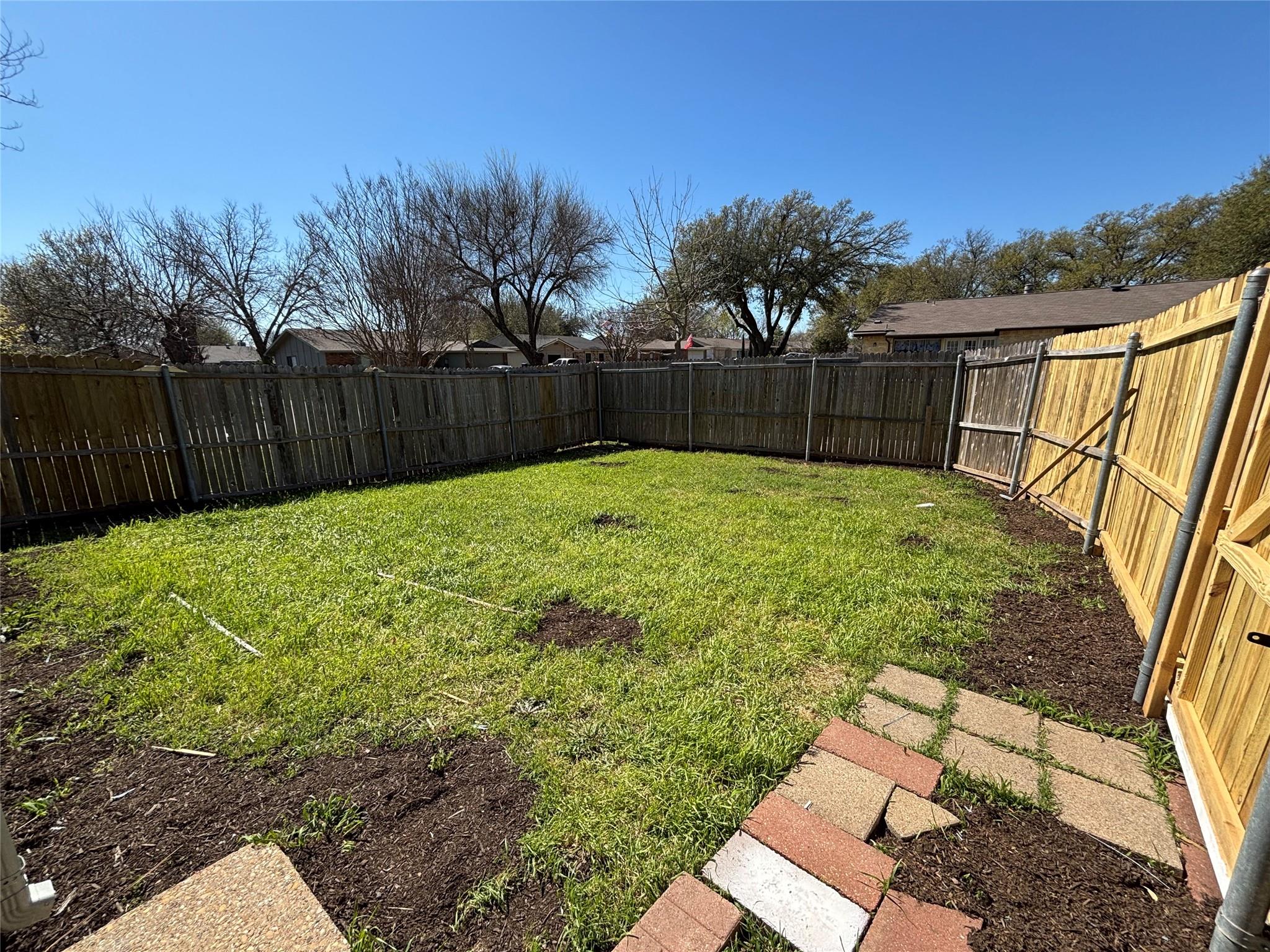 main property photo 12