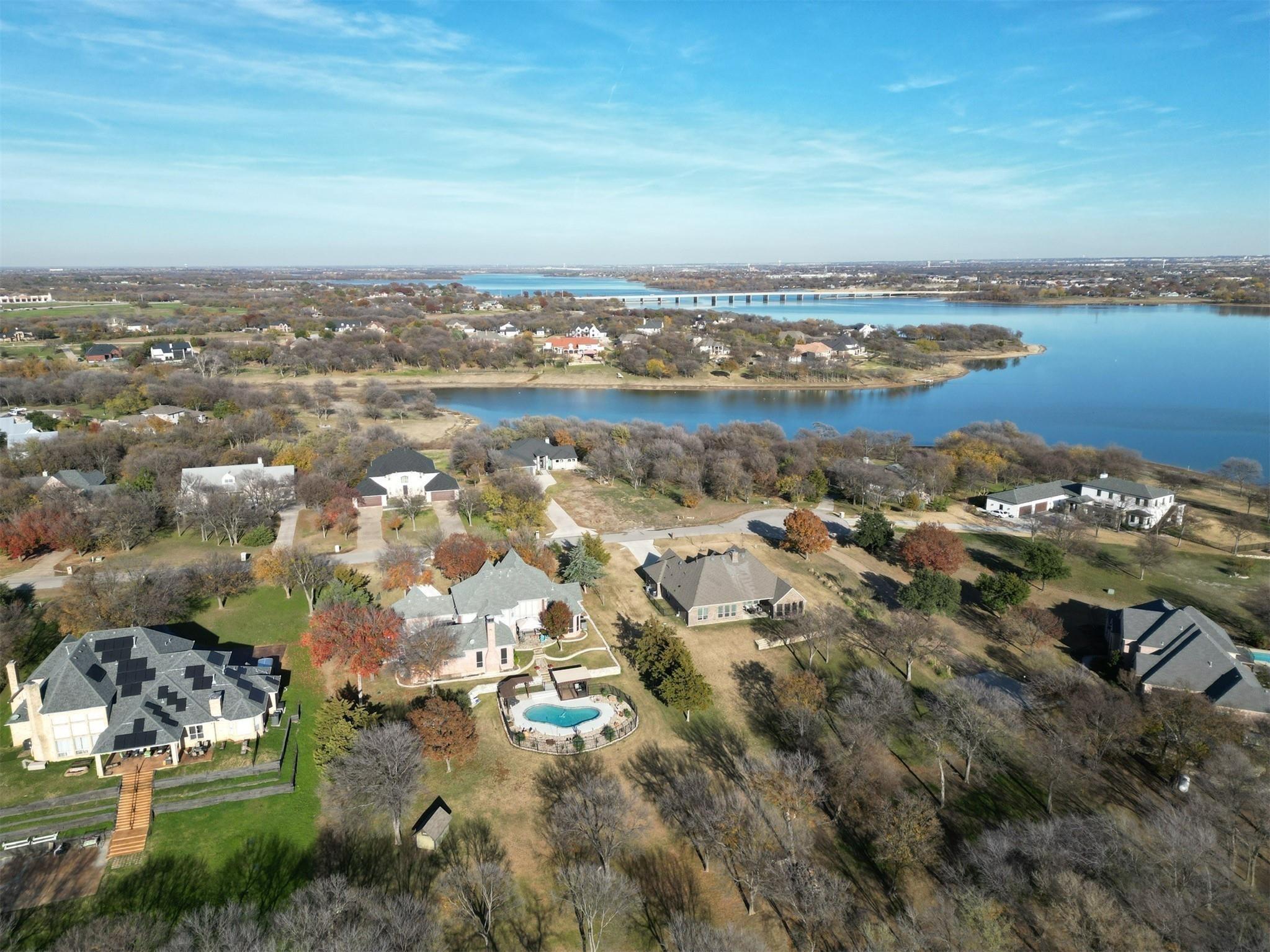 main property photo 4