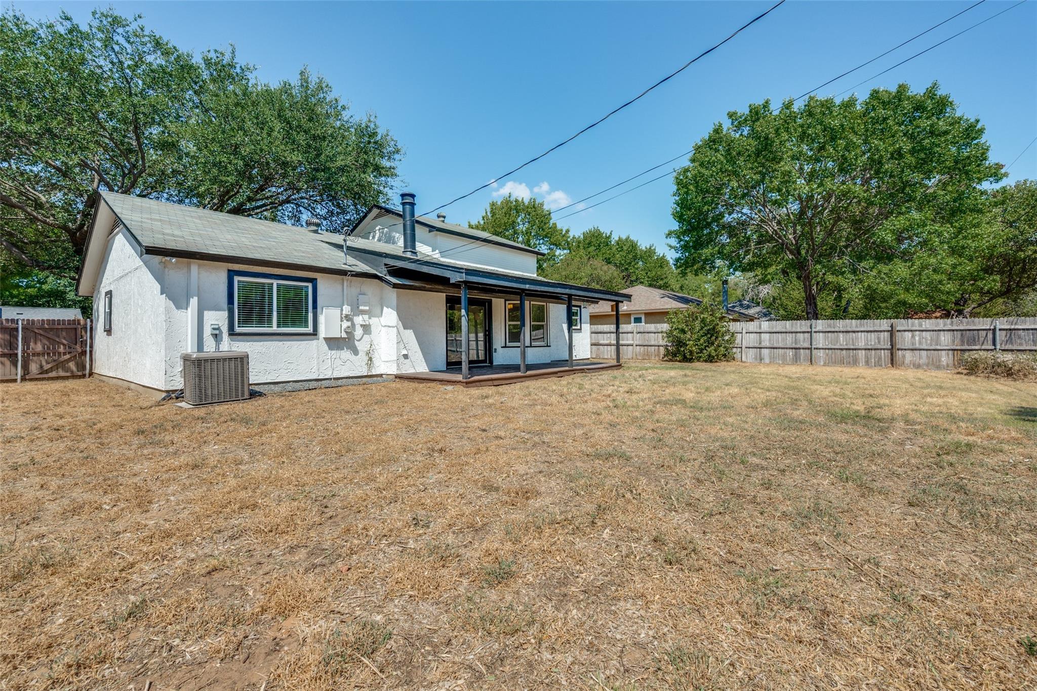 main property photo 24