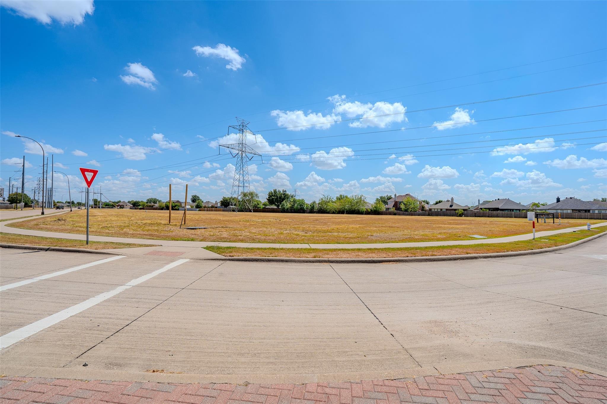 main property photo 6