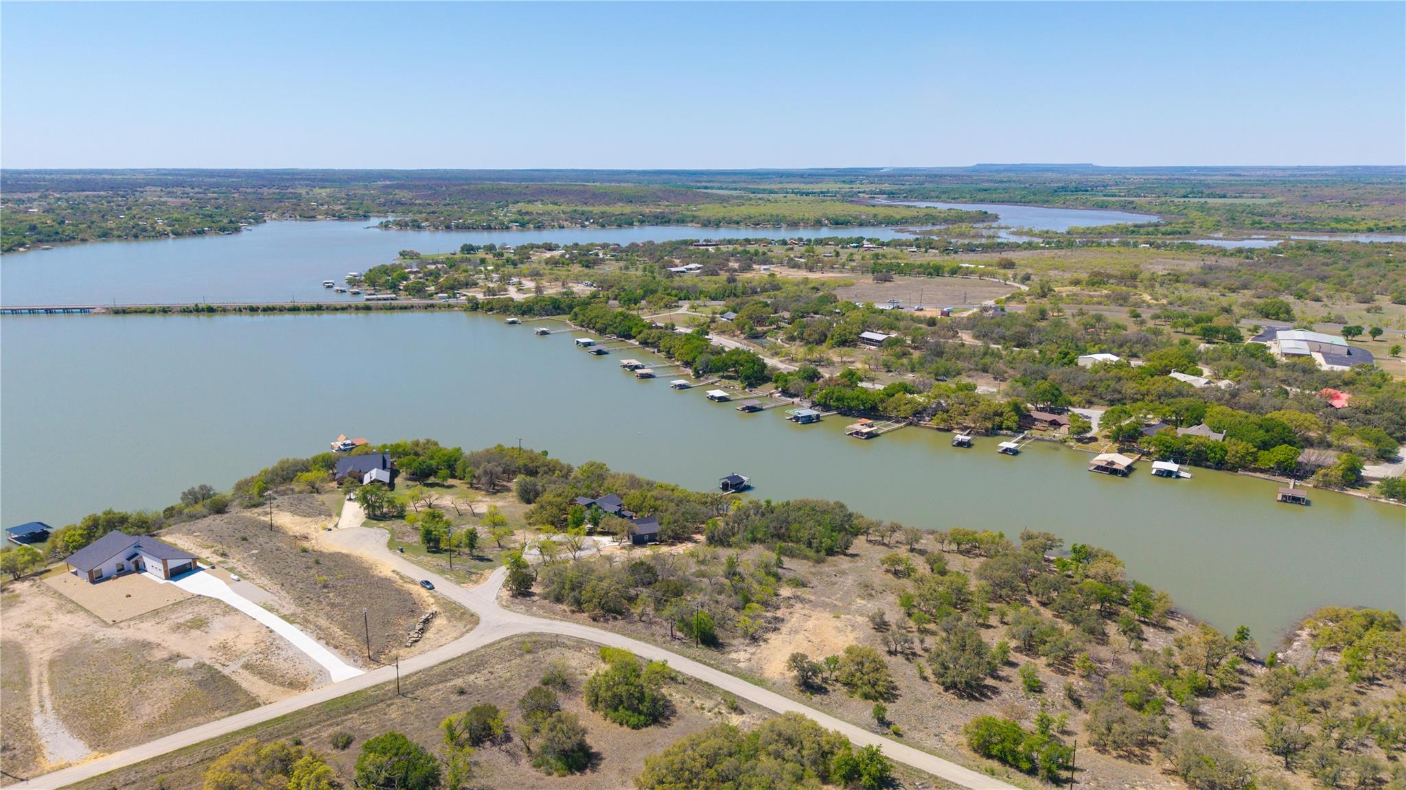 main property photo 9