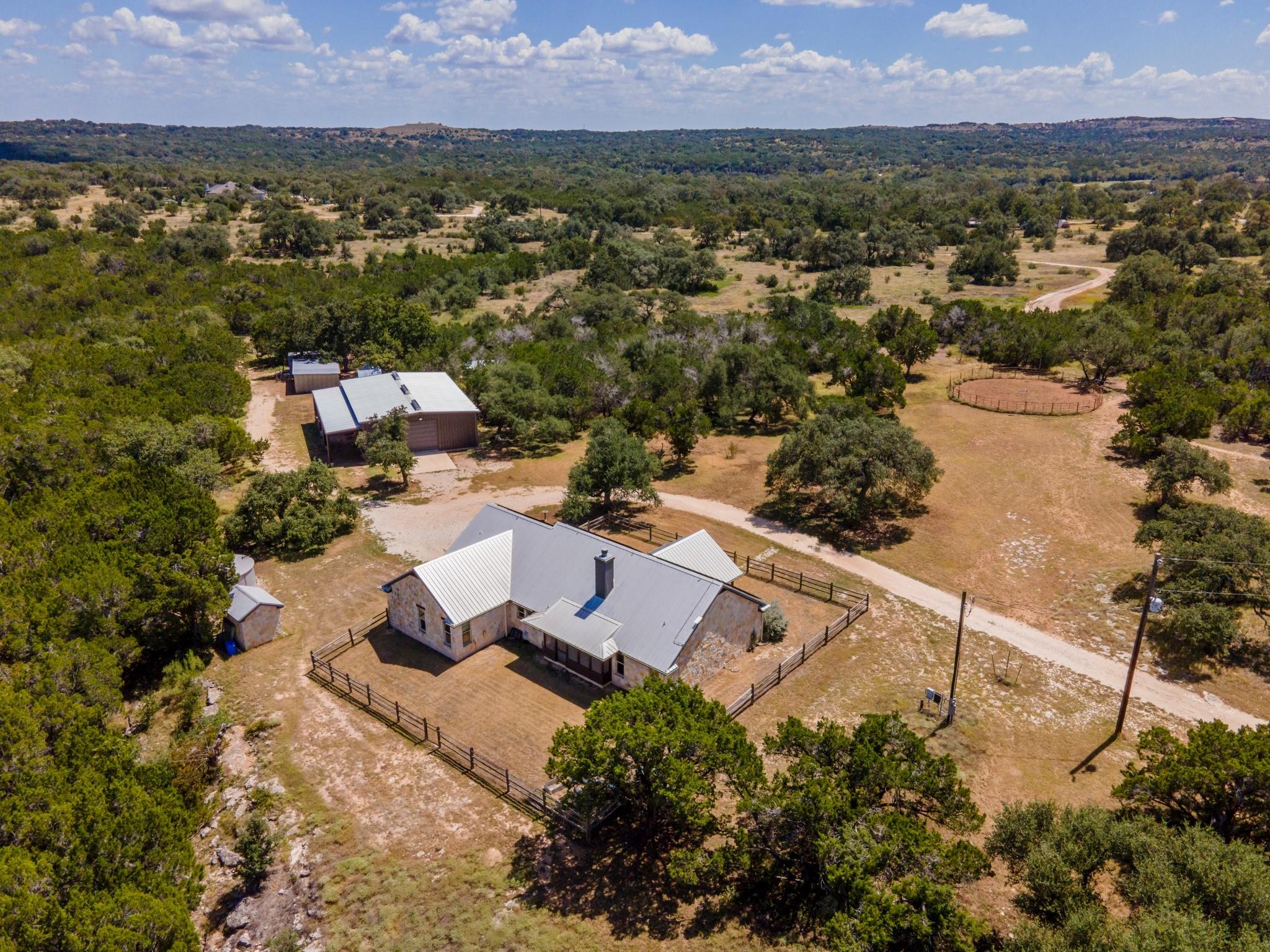 main property photo 37