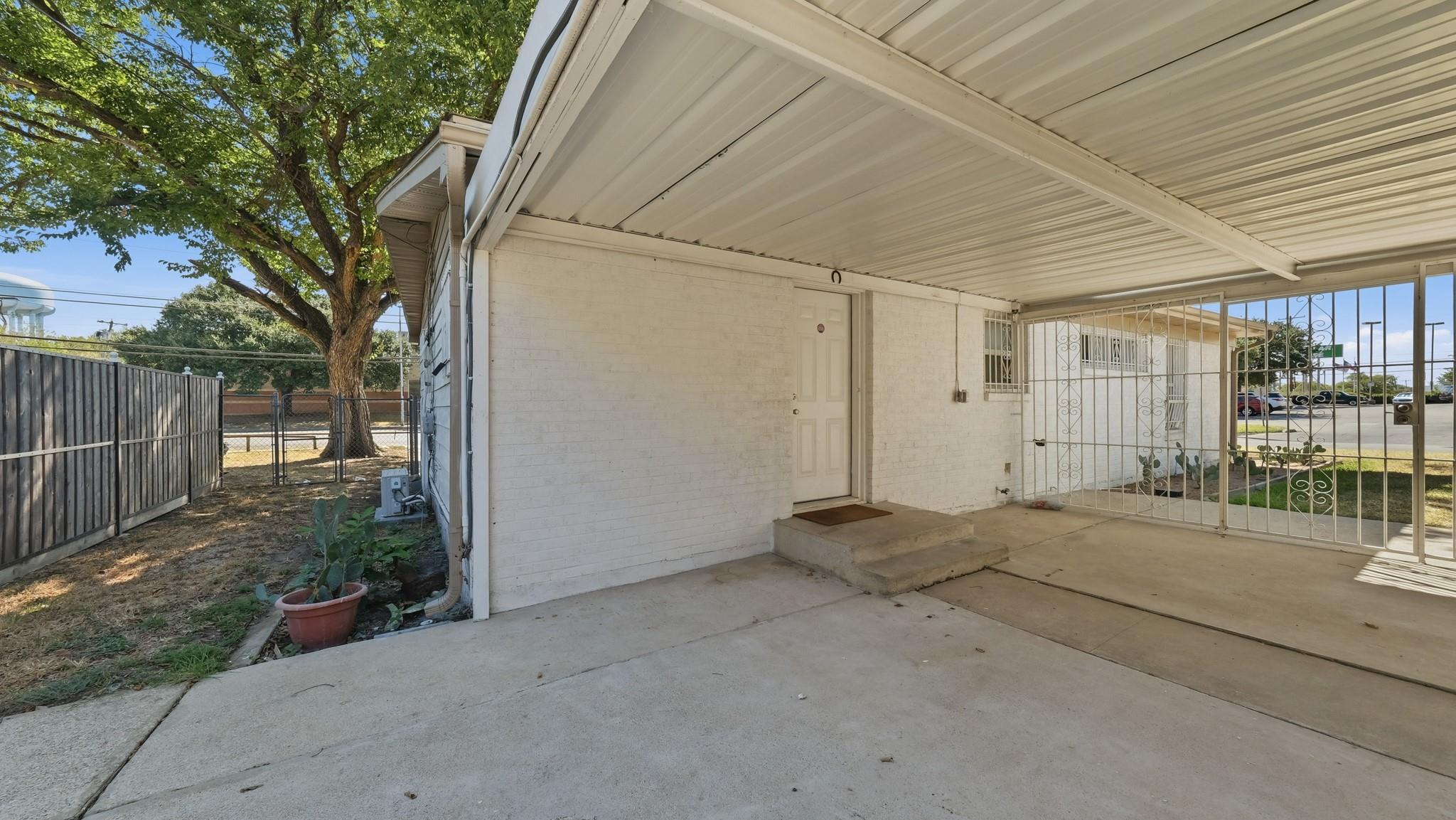 main property photo 35