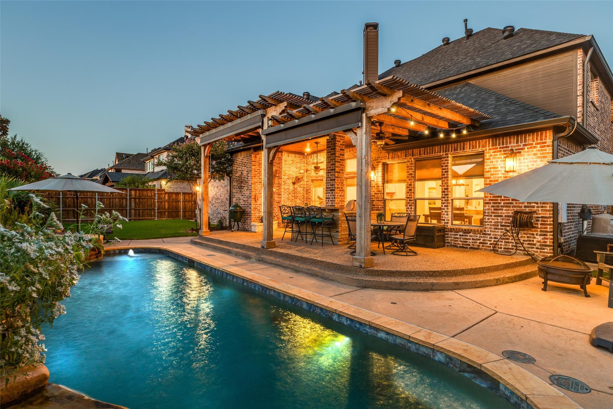 main property photo 36