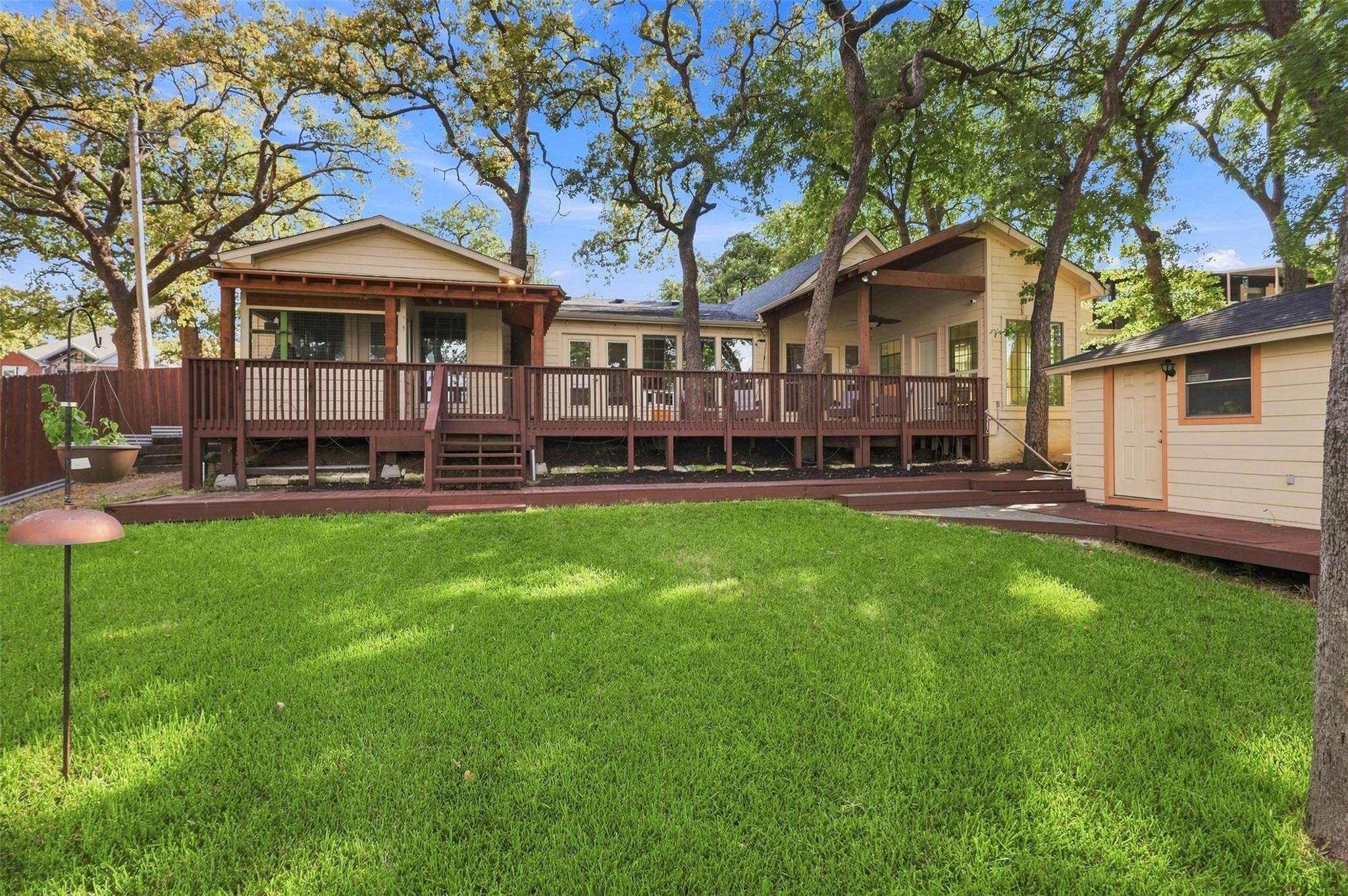 main property photo 27
