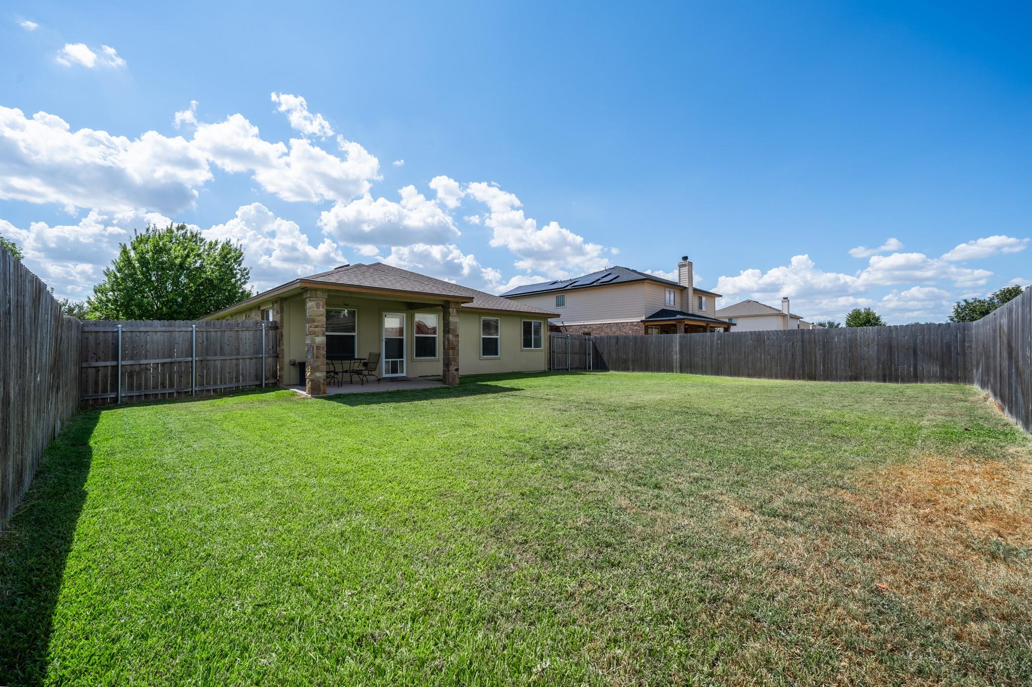 main property photo 26