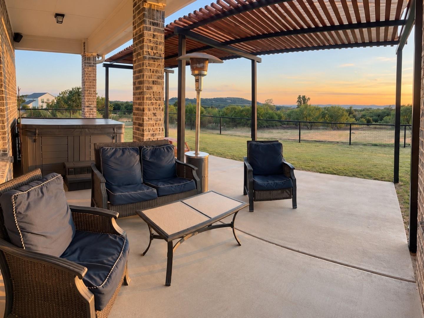 main property photo 29