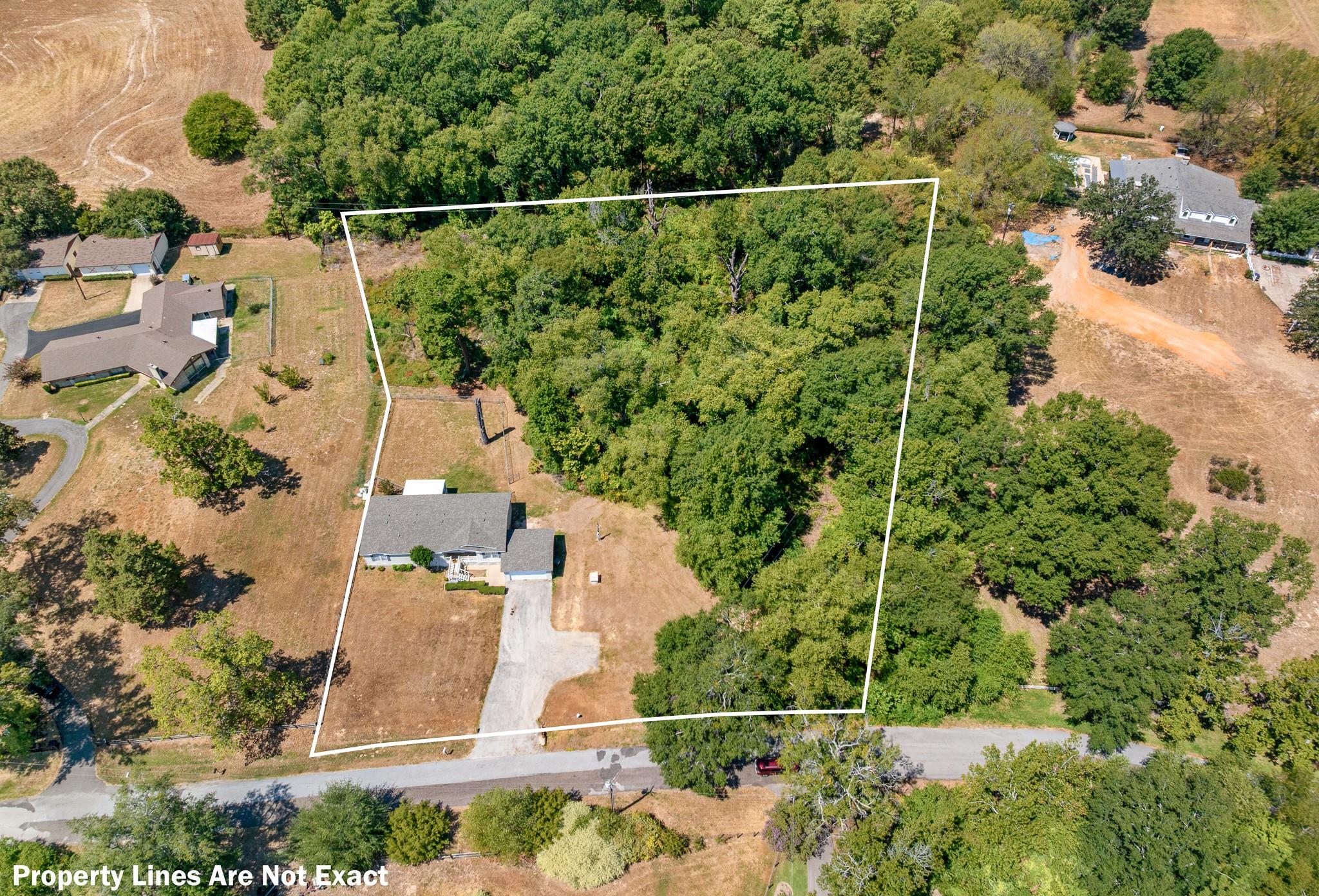 main property photo 3