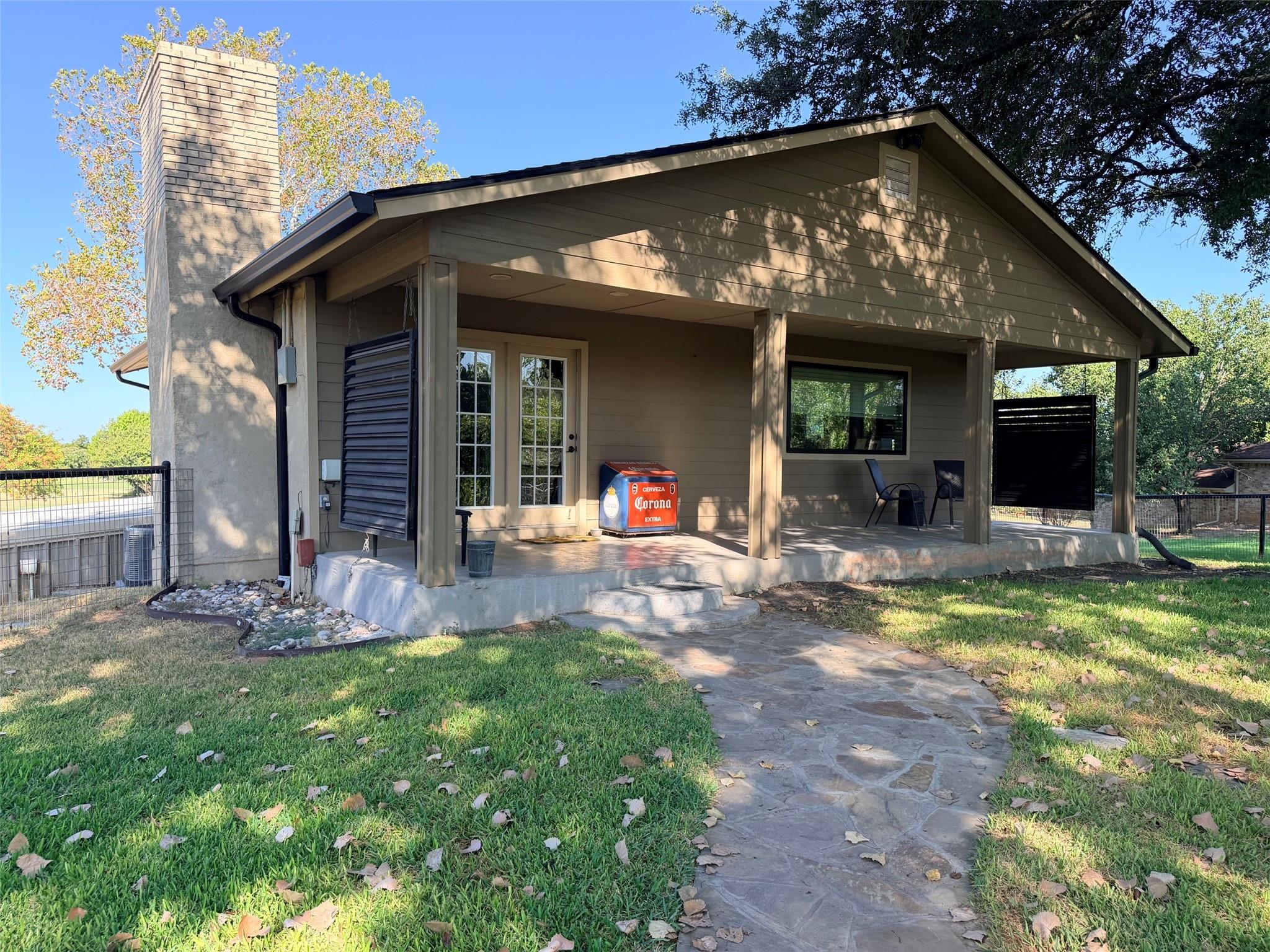 main property photo 24