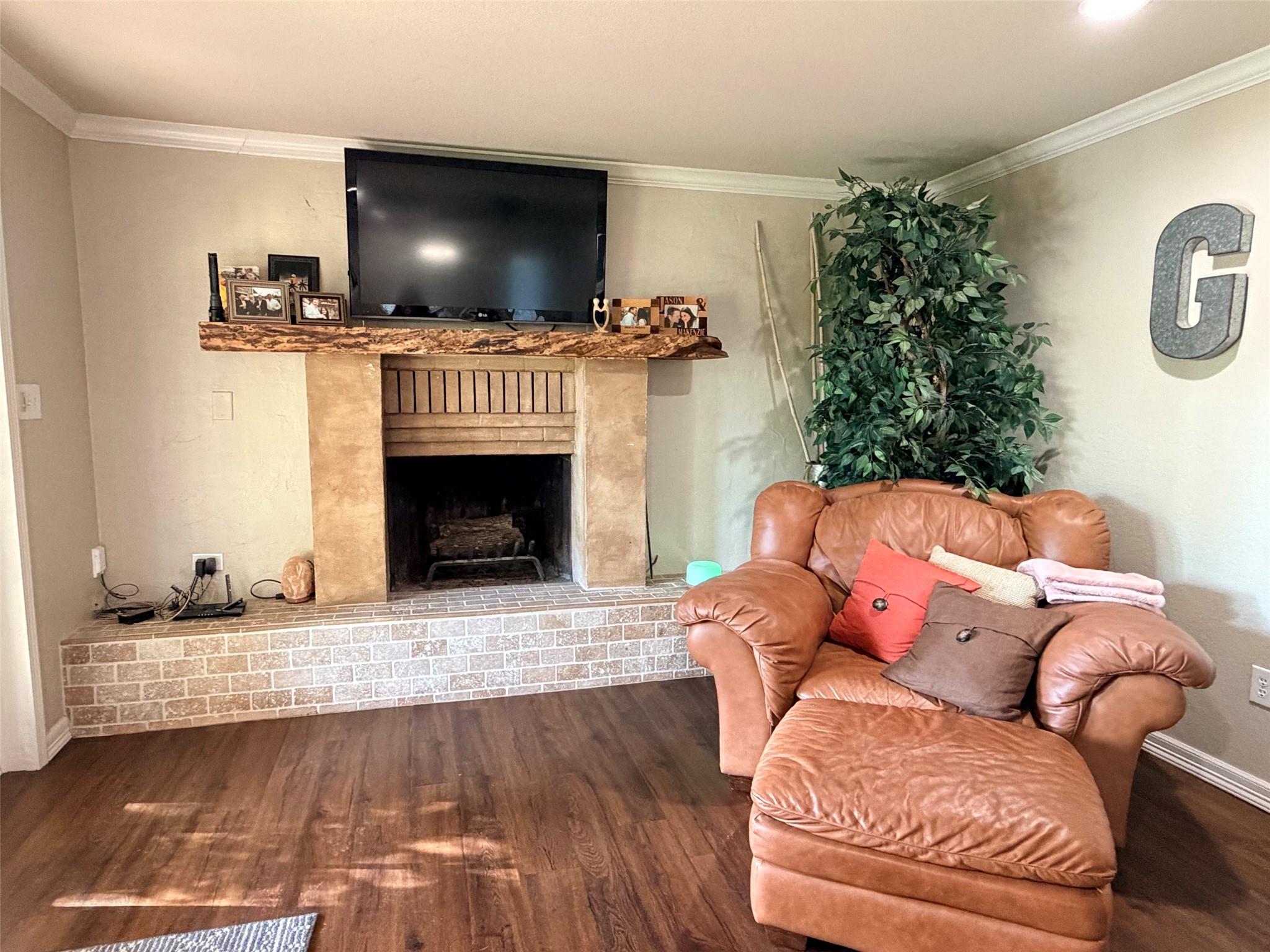 main property photo 4