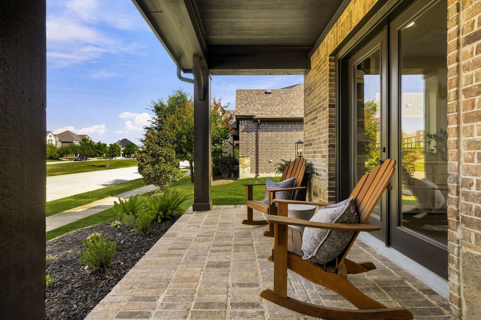 main property photo 33