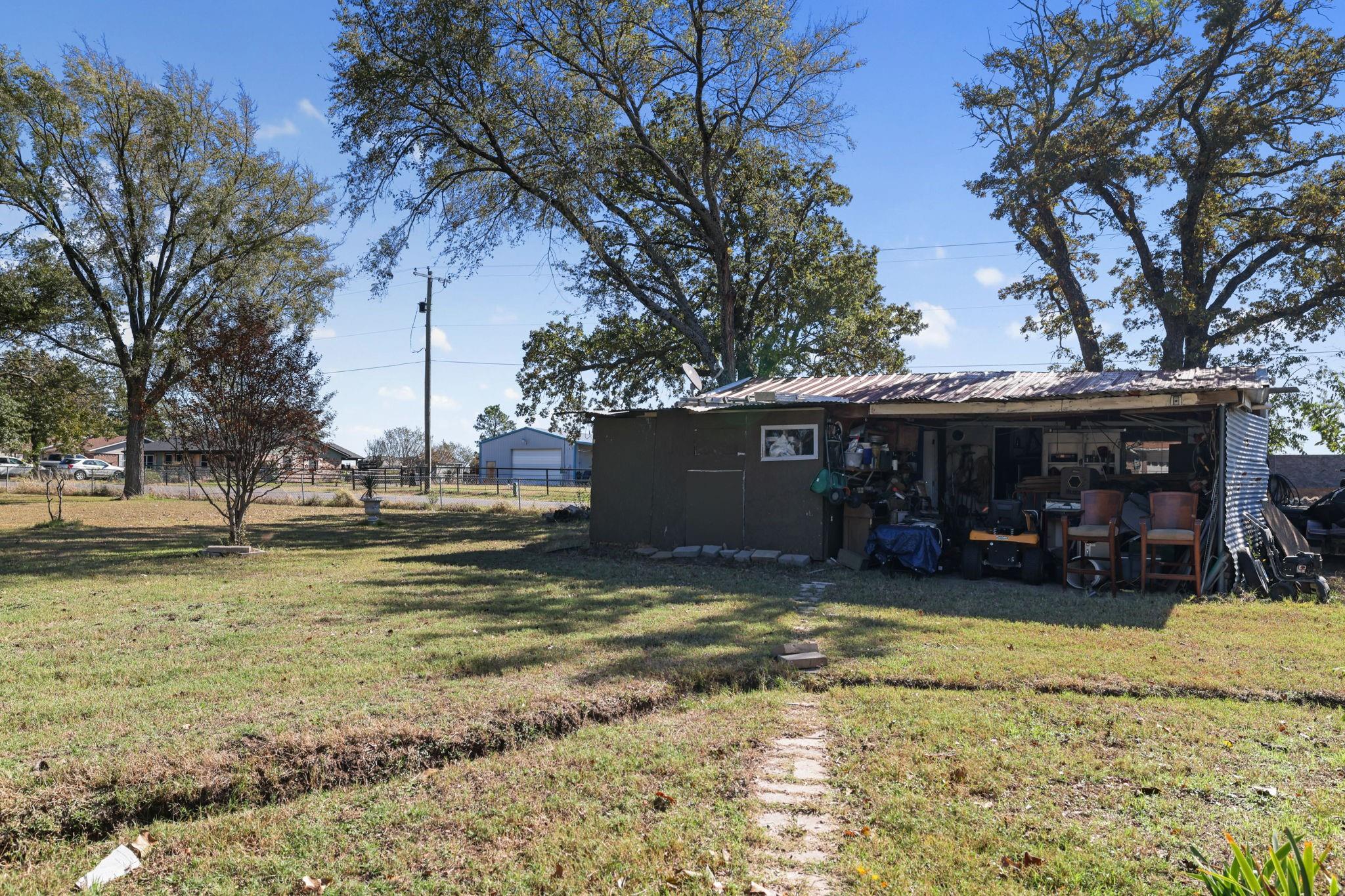 main property photo 3