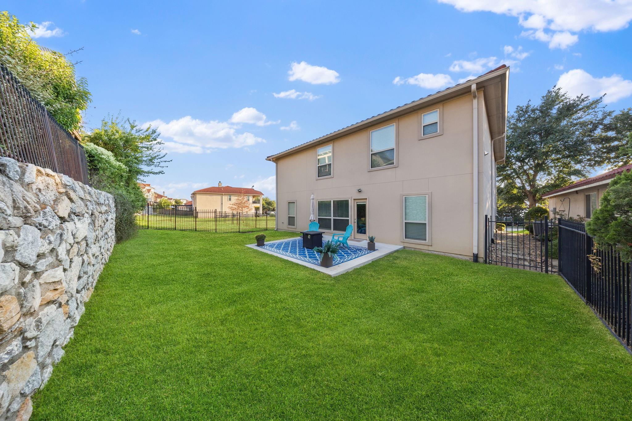 main property photo 29