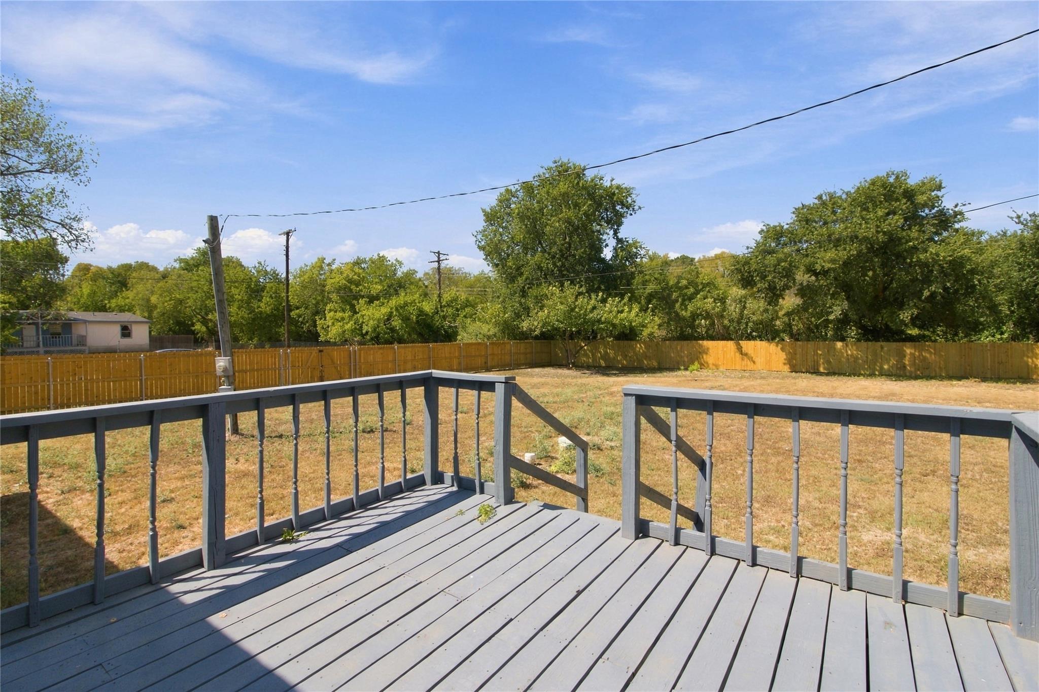 main property photo 26