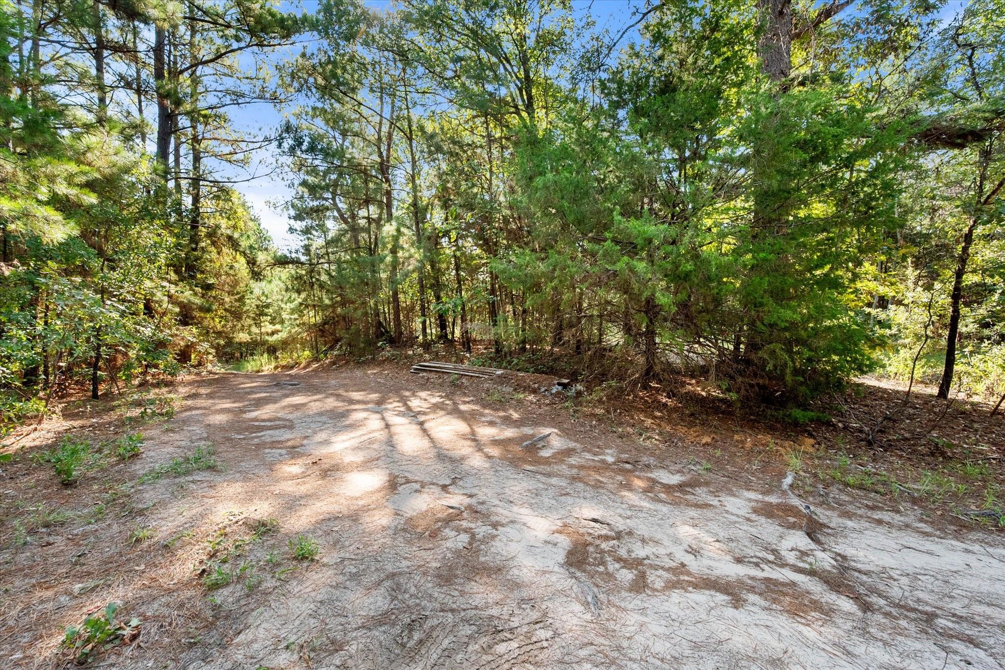 main property photo 29