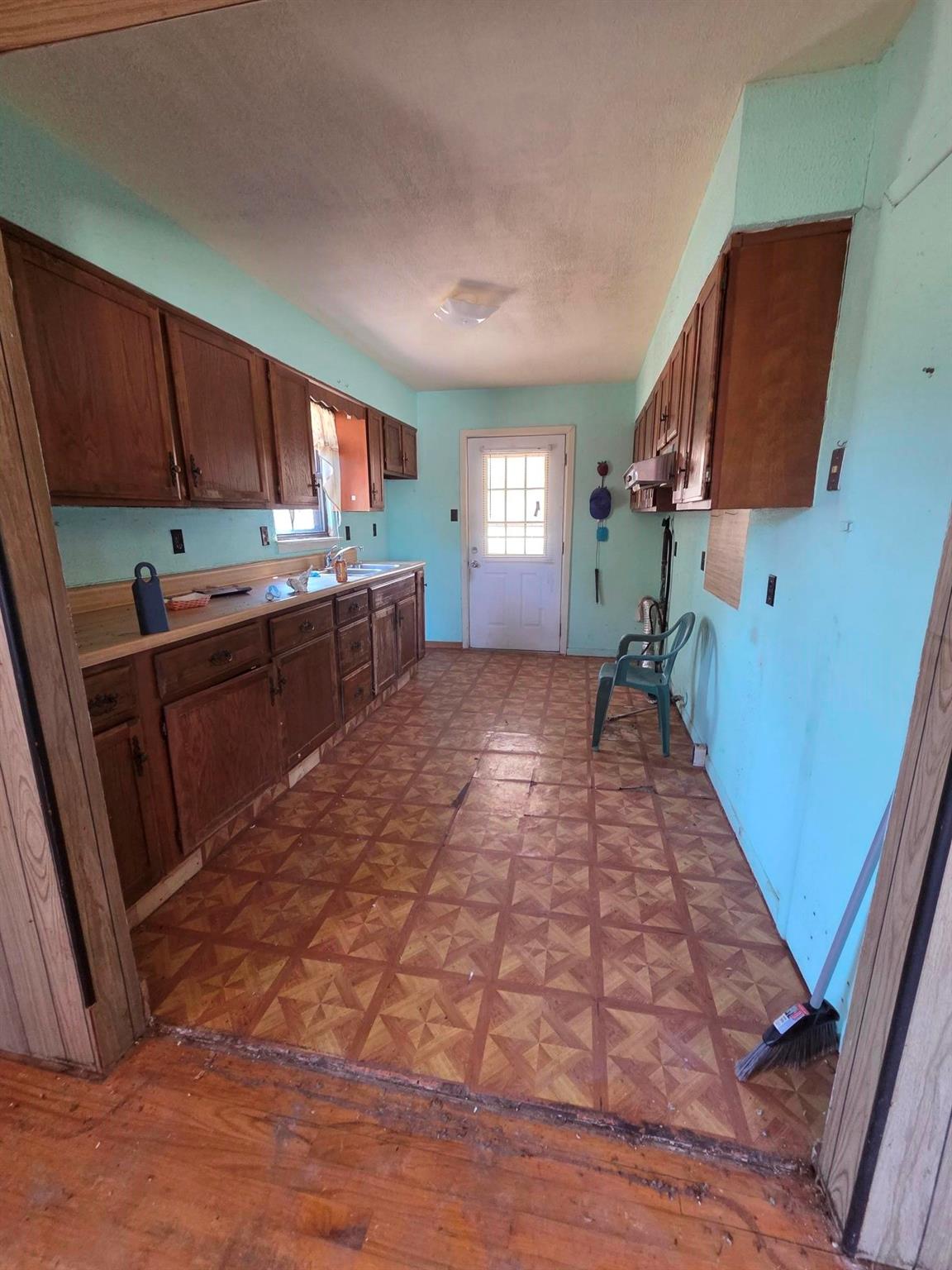 main property photo 18