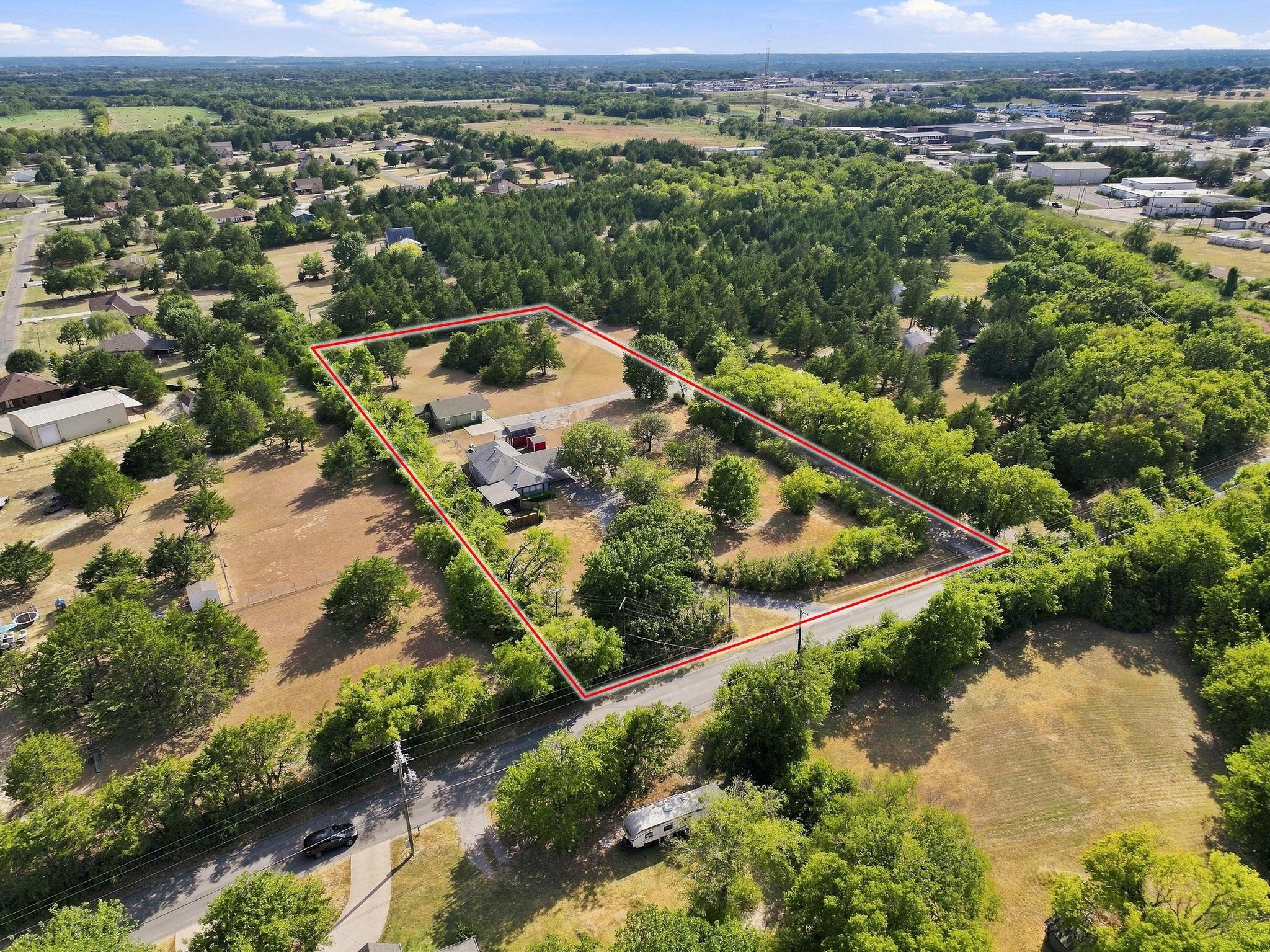 main property photo 35