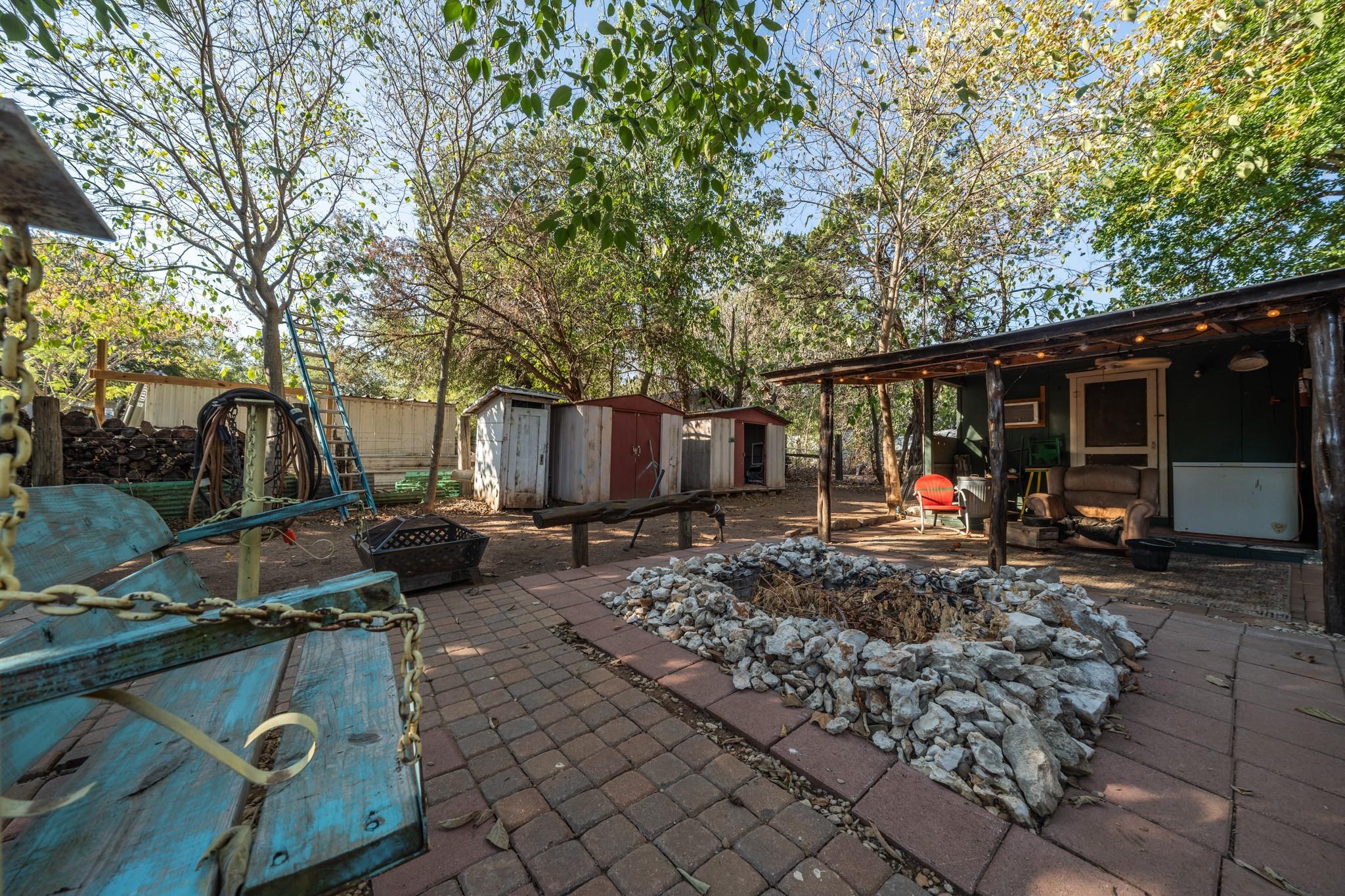 main property photo 8