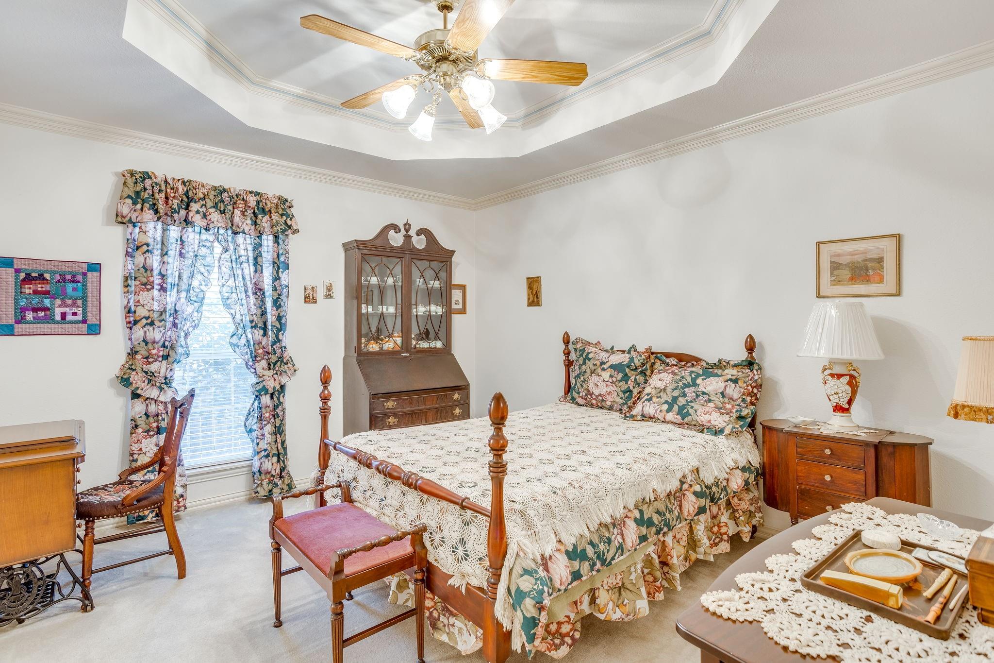main property photo 27