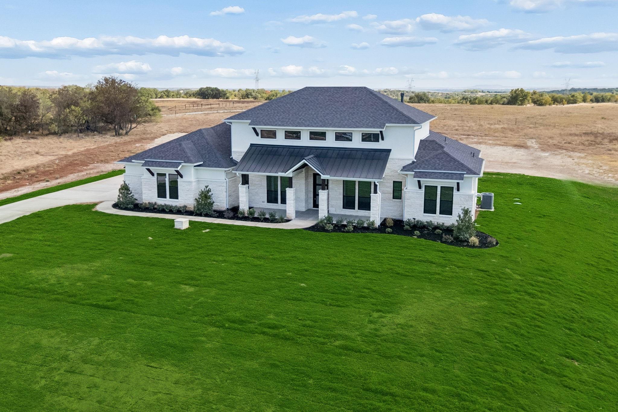 main property photo 34