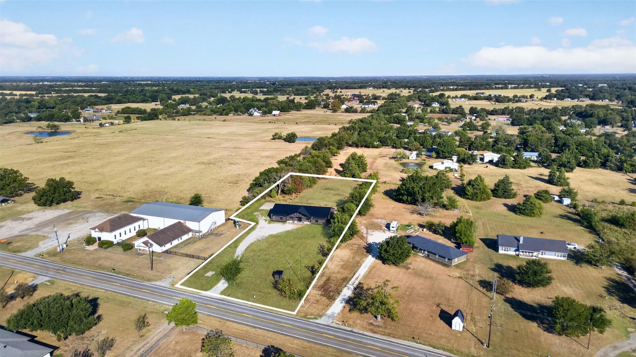 main property photo 36