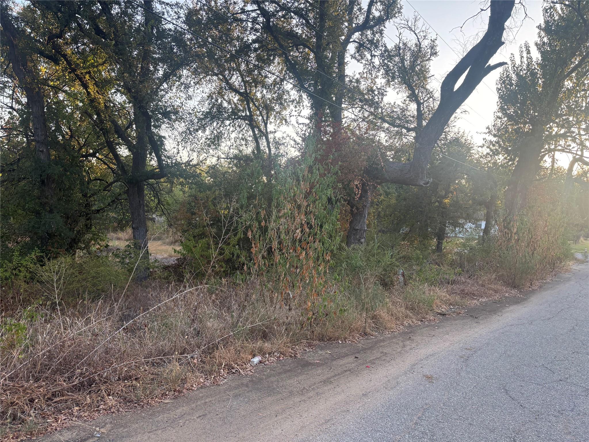 main property photo 12